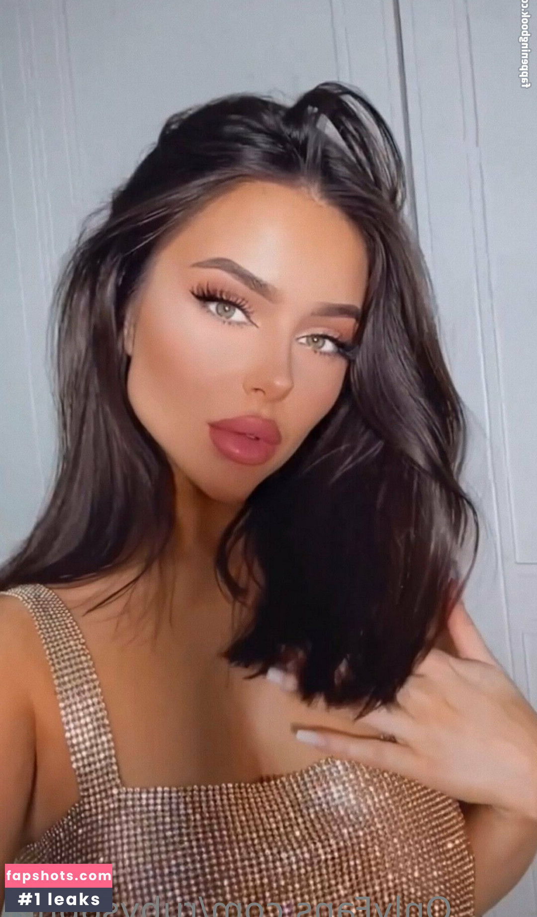 rubysophia nude babe gallery