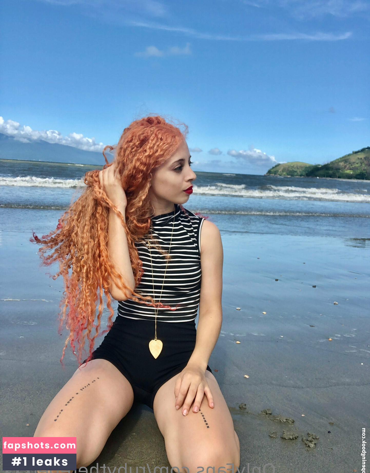 rubytherebelxxx gallery photo #6