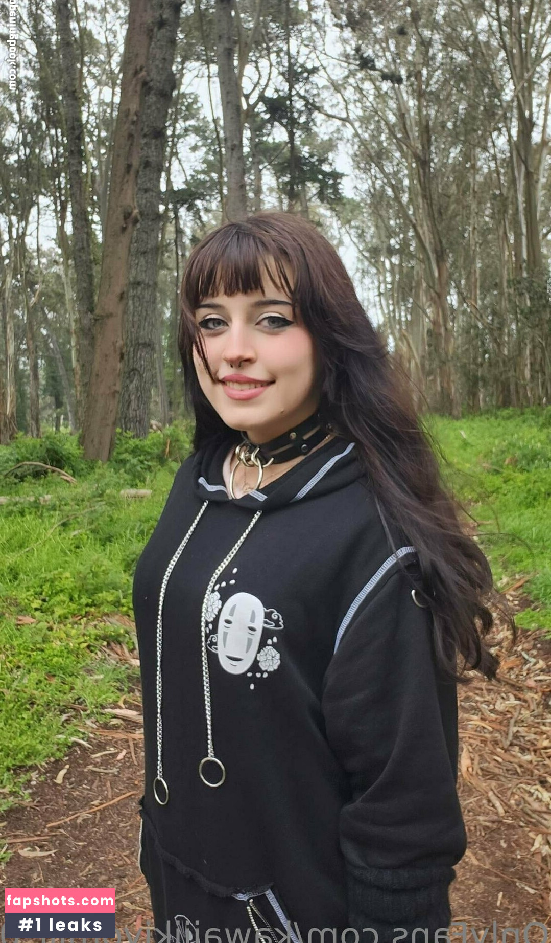 Rue Hernandez gallery photo #115