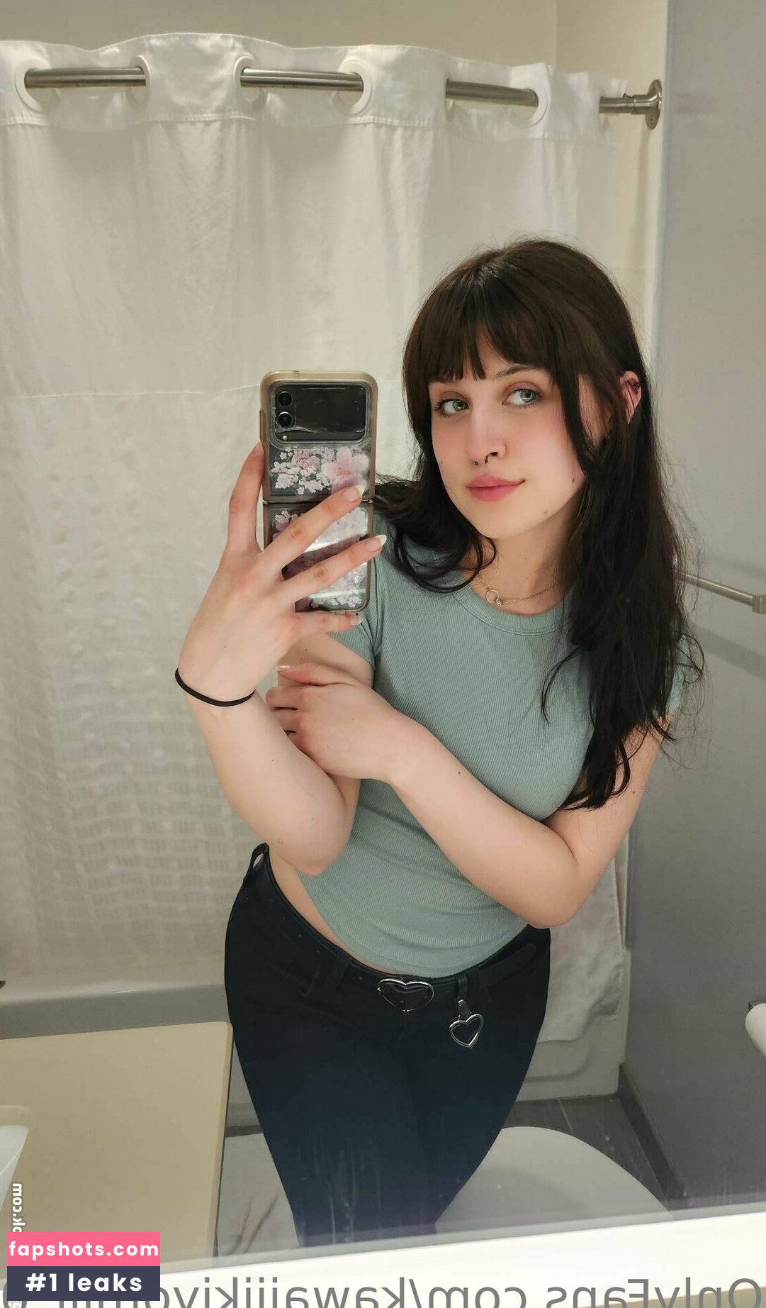 Rue Hernandez gallery photo #134