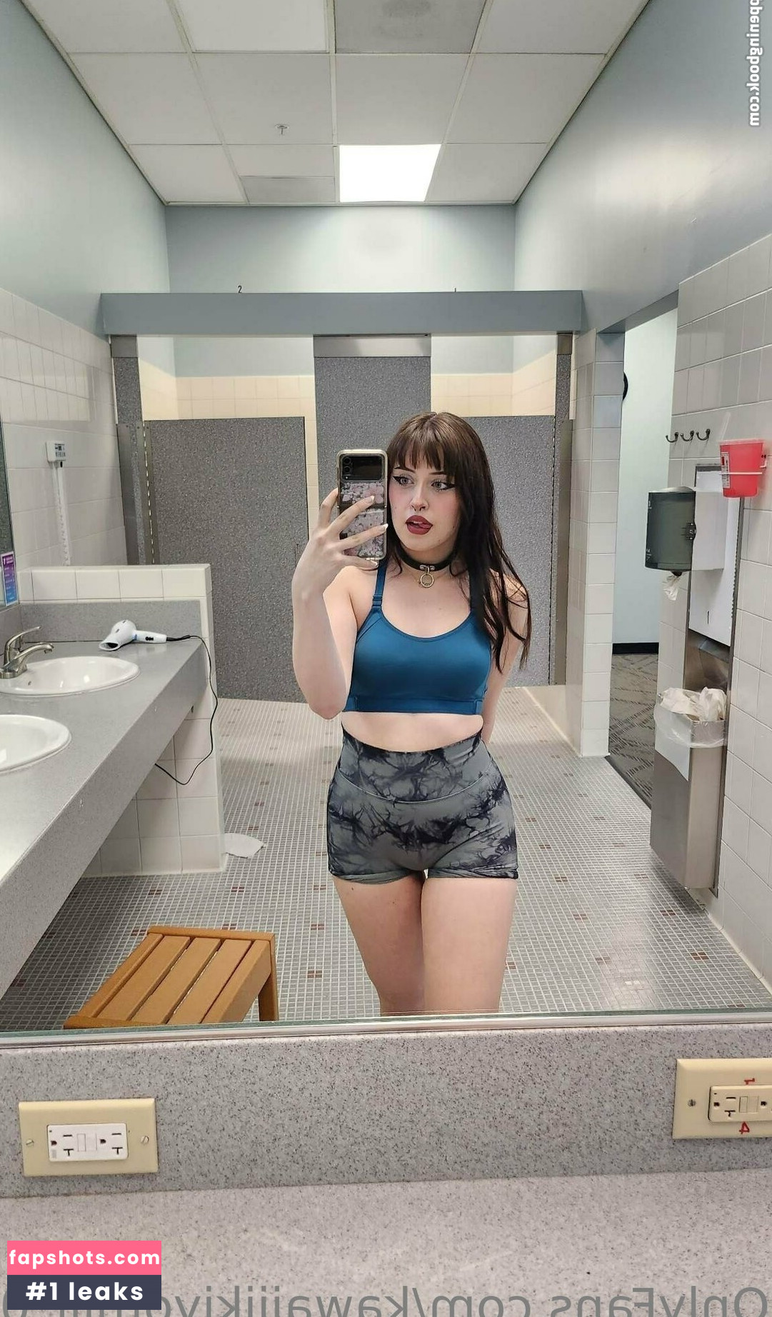 Rue Hernandez gallery photo #138