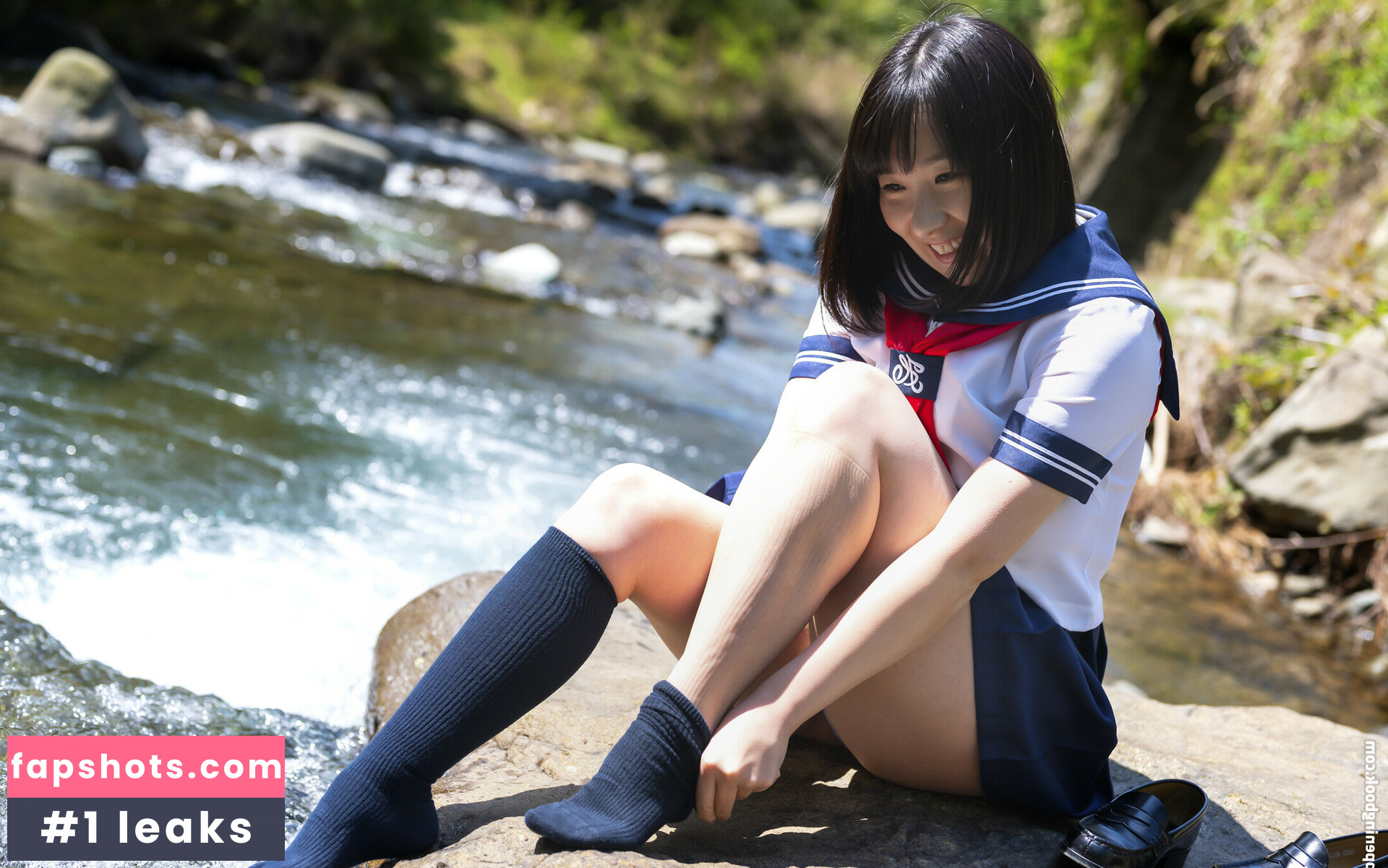 Rui Kiriyama gallery photo #13