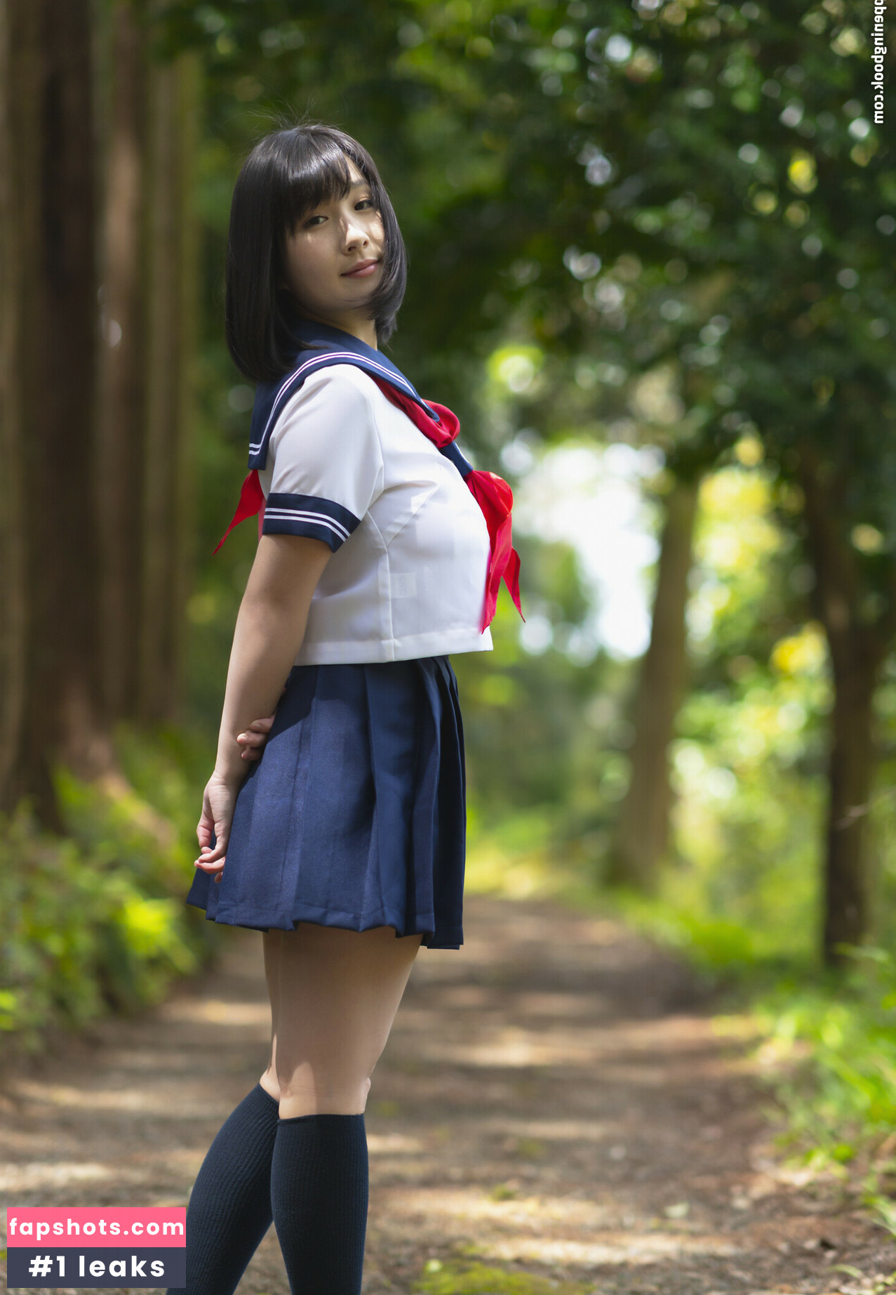 Rui Kiriyama gallery photo #26