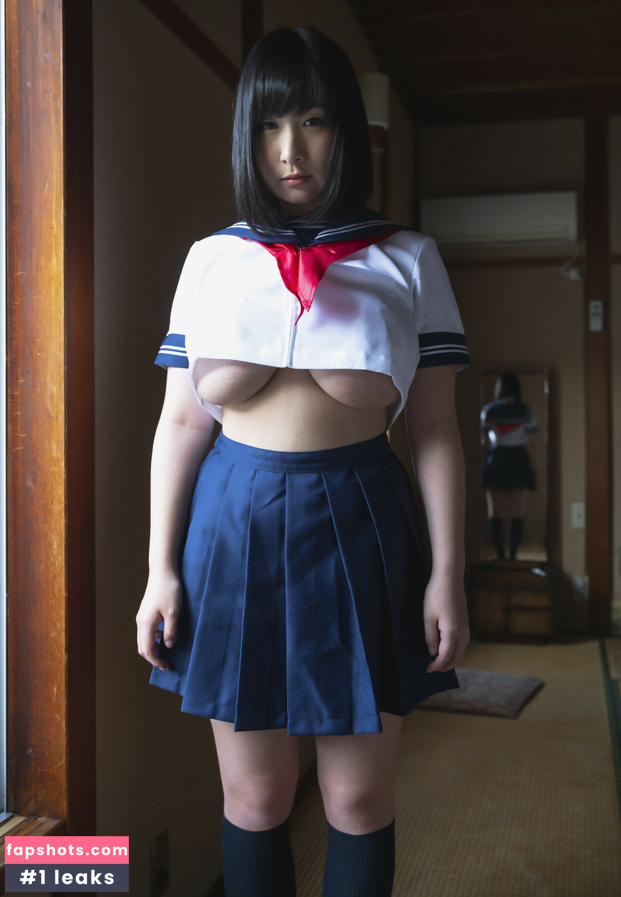 Rui Kiriyama gallery photo #43