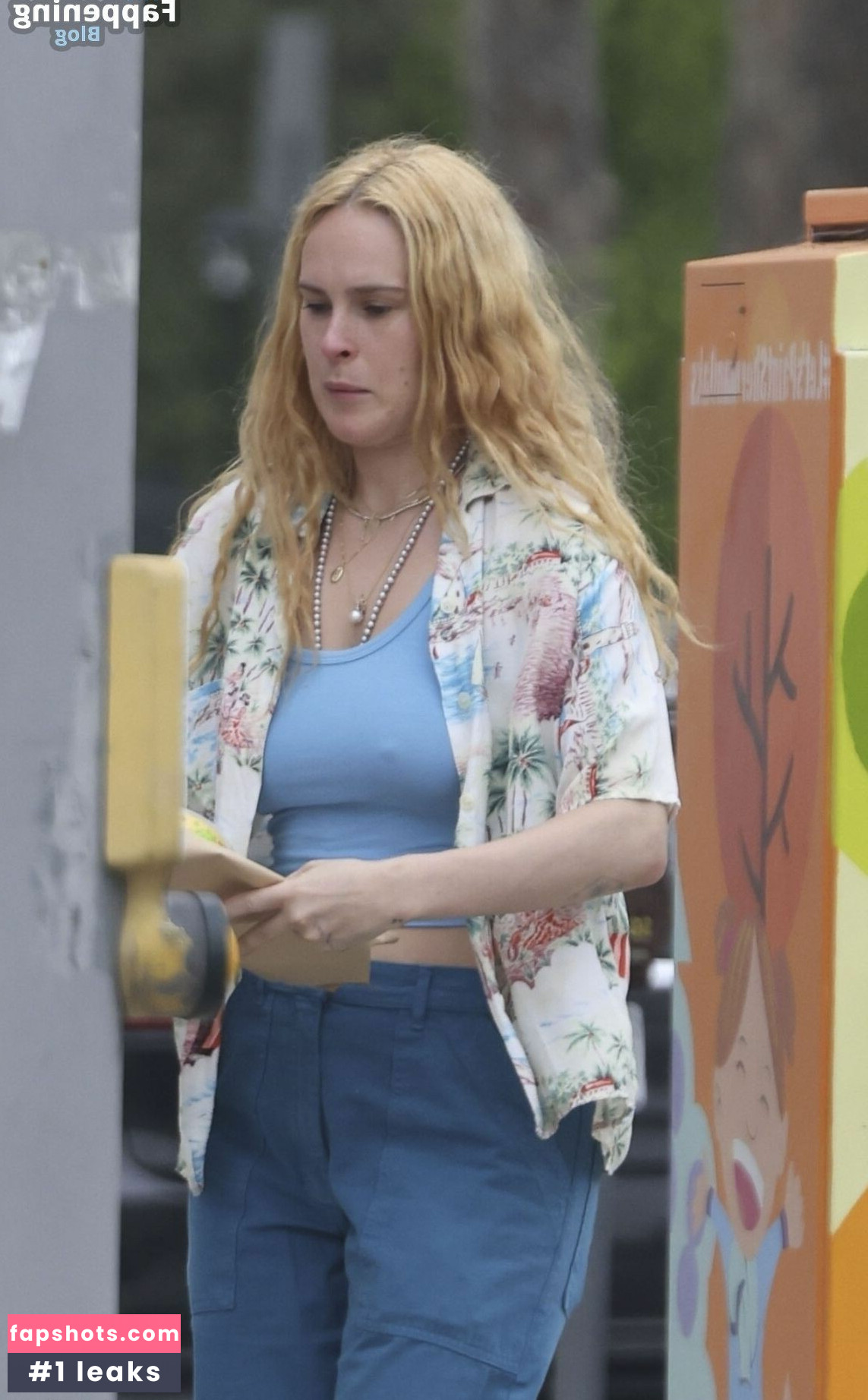 Rumer Willis gallery photo #101