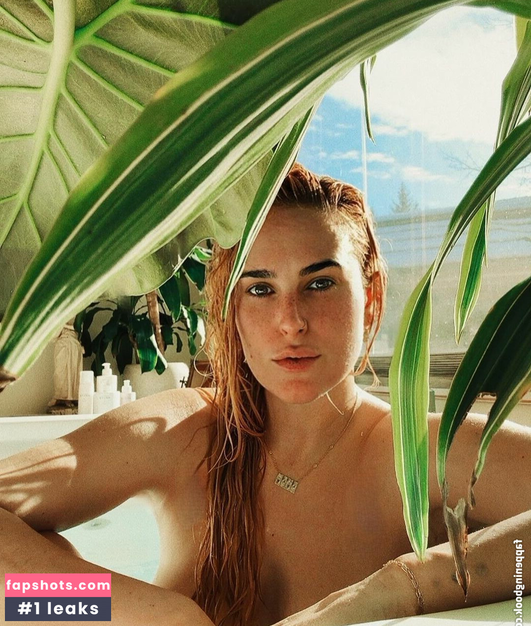 Rumer Willis gallery photo #112