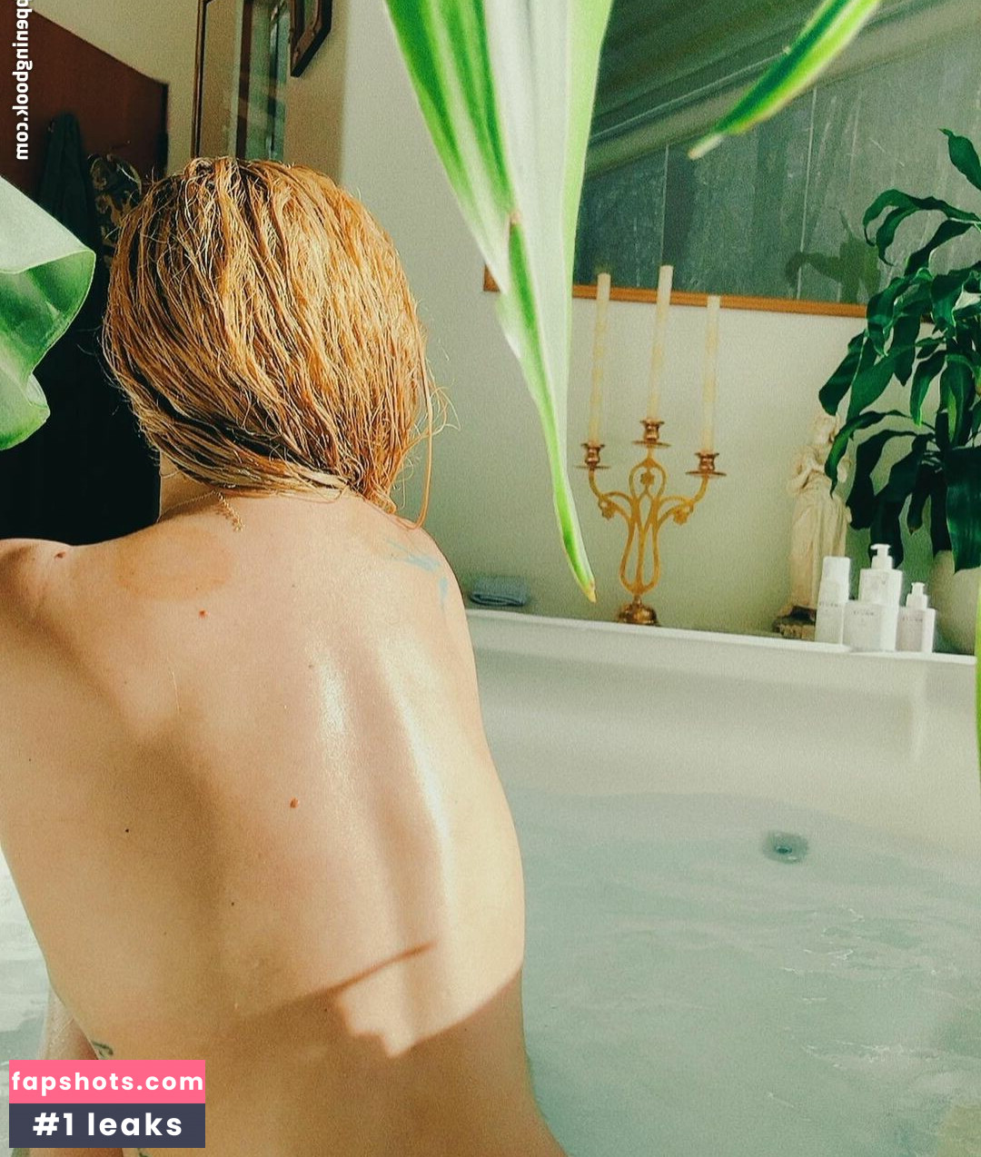 Rumer Willis gallery photo #115