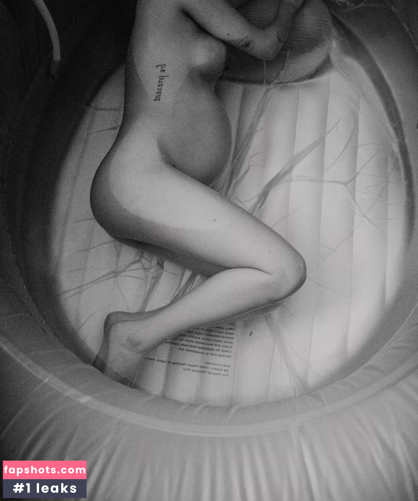 Rumer Willis gallery photo #116