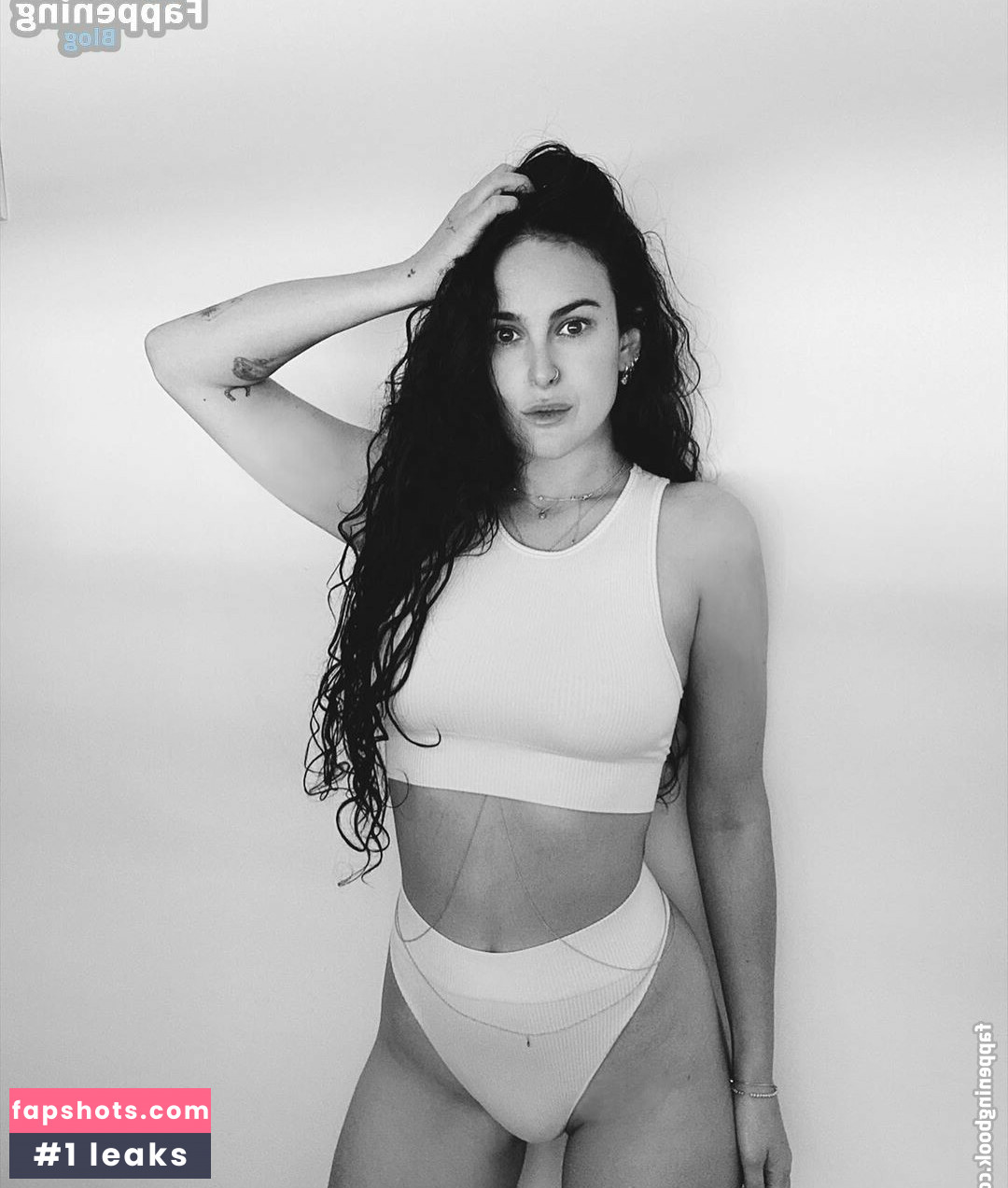 Rumer Willis gallery photo #174