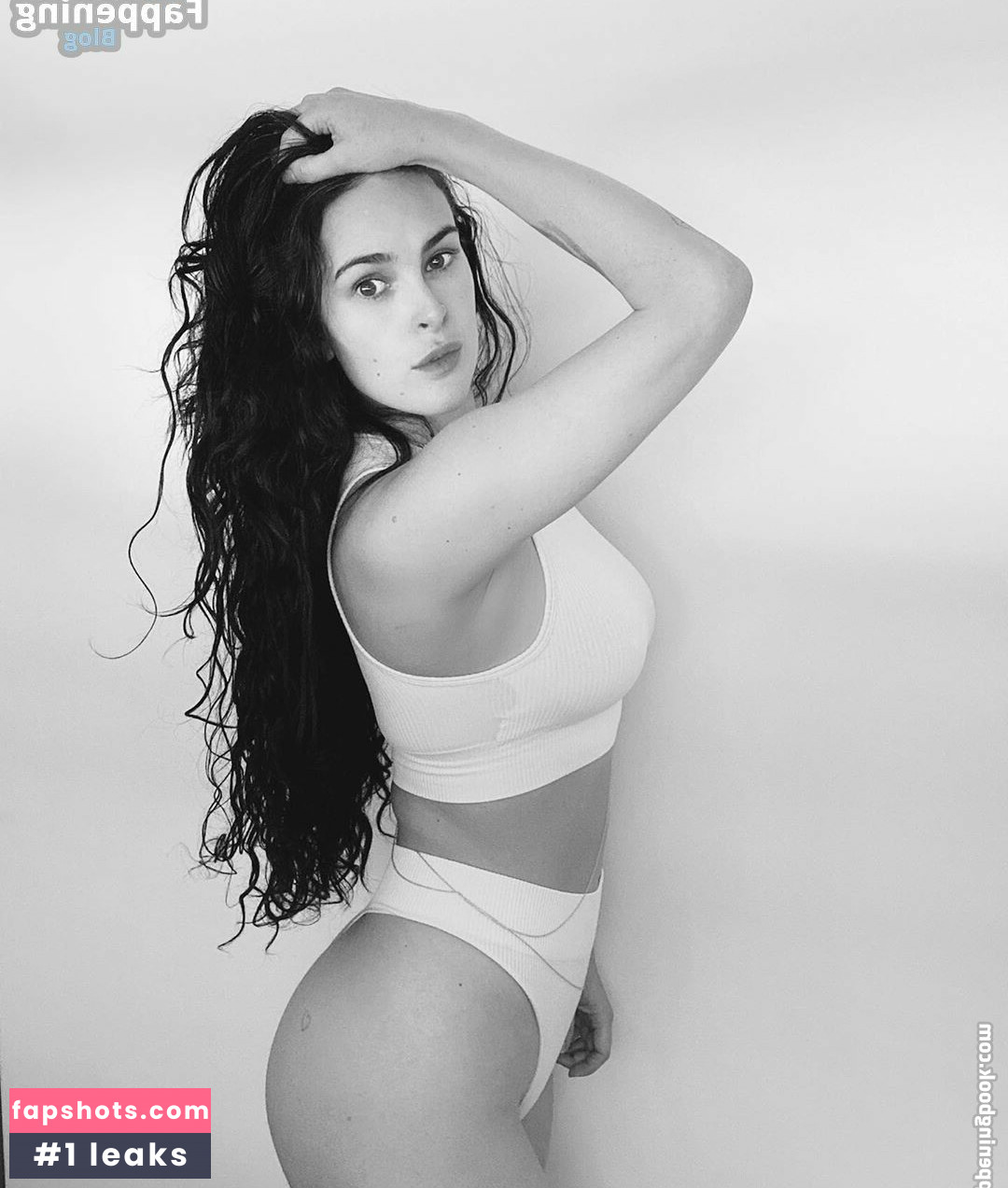 Rumer Willis gallery photo #175