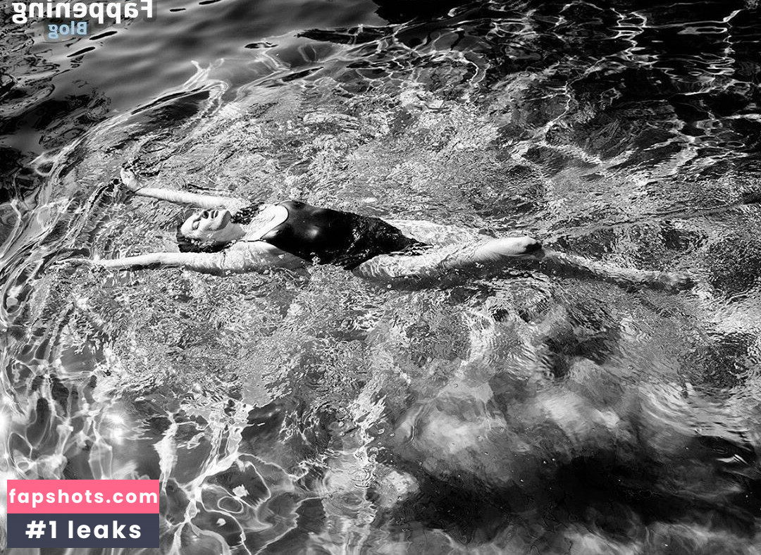 Rumer Willis gallery photo #177