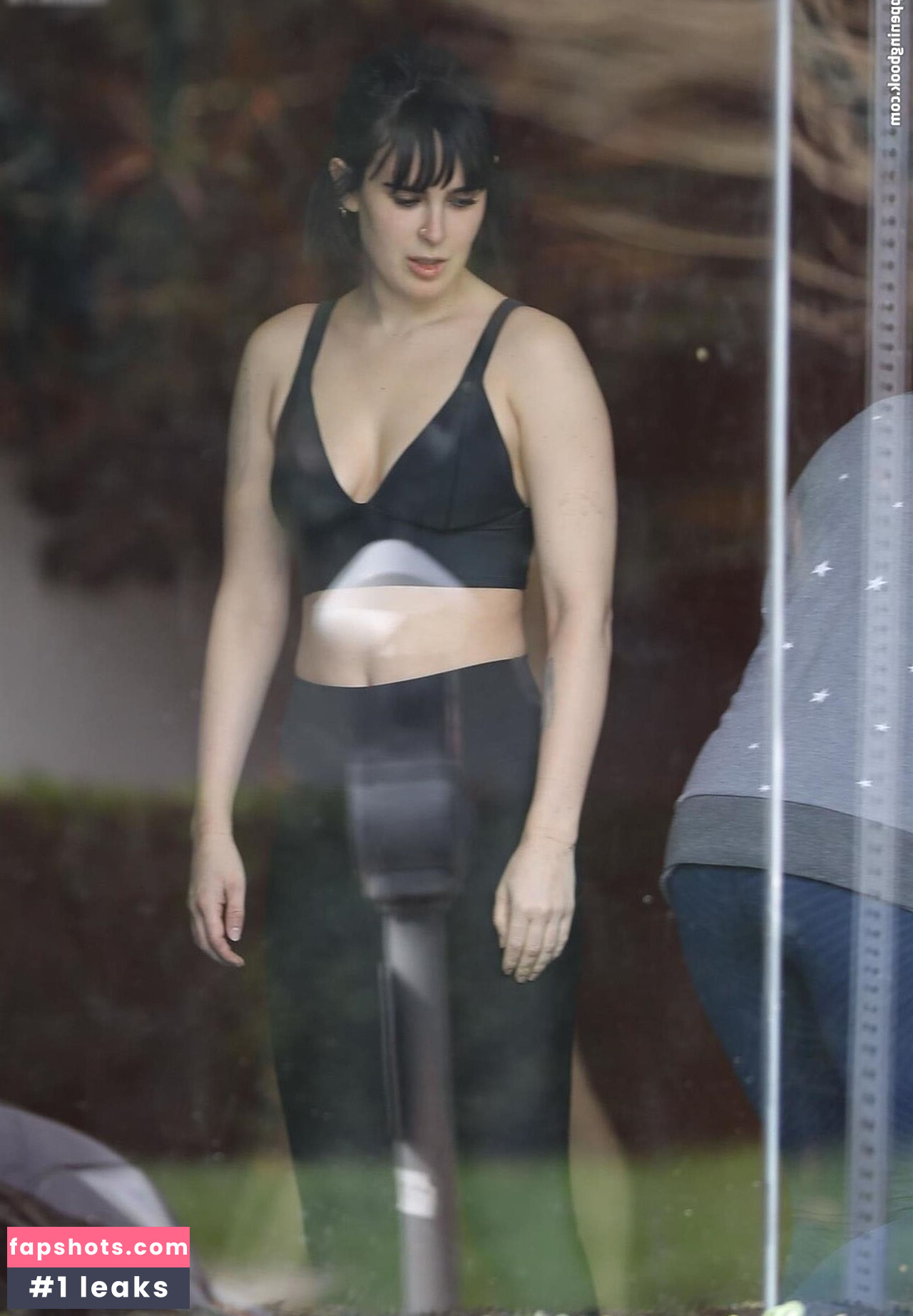 Rumer Willis gallery photo #3