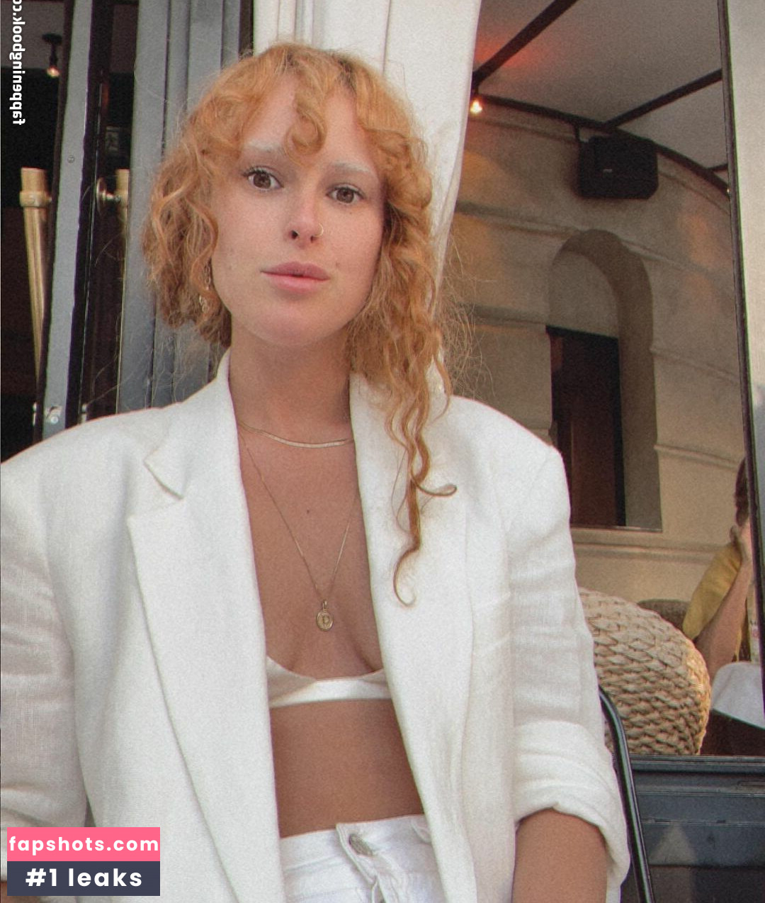 Rumer Willis gallery photo #215