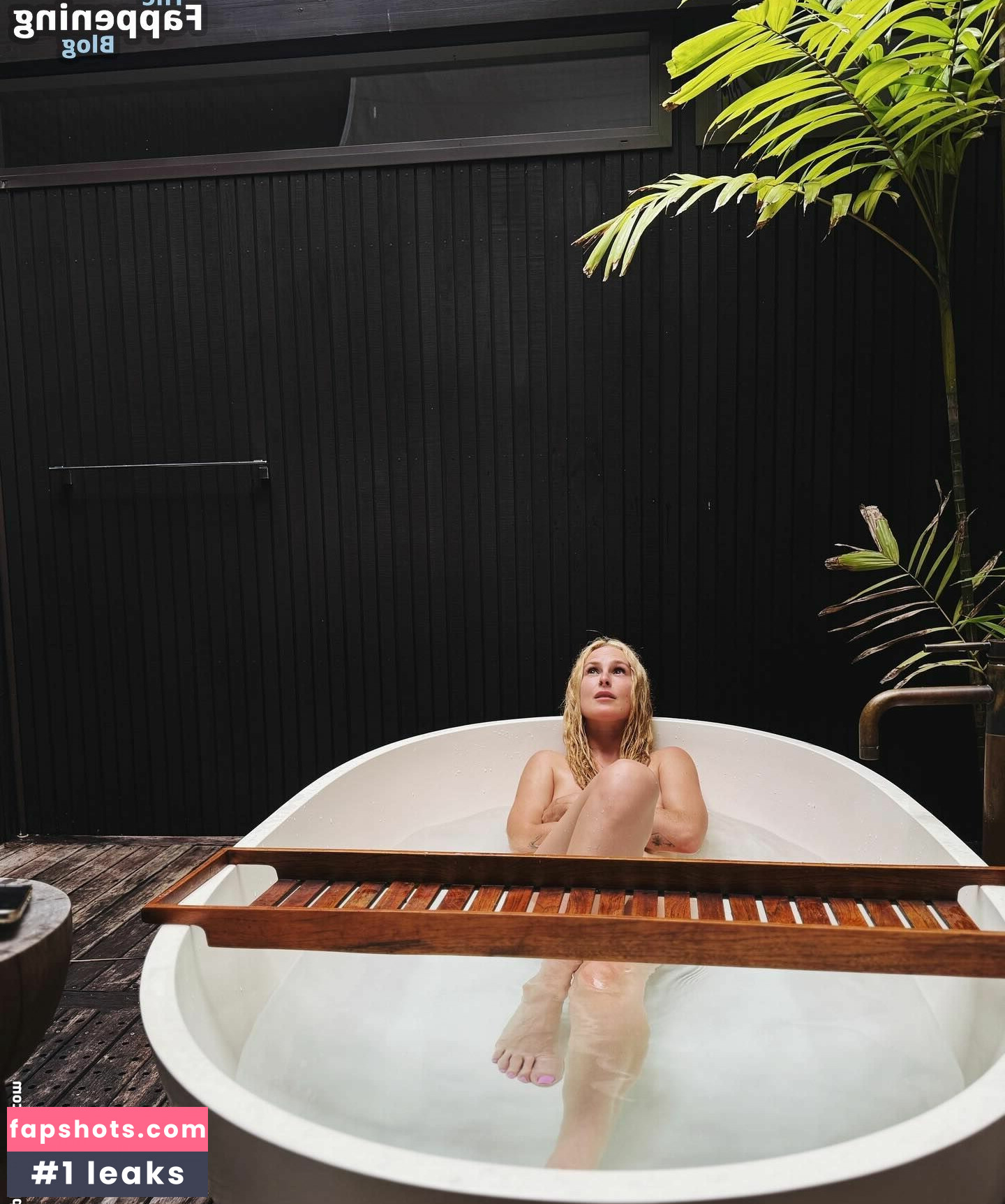 Rumer Willis gallery photo #31