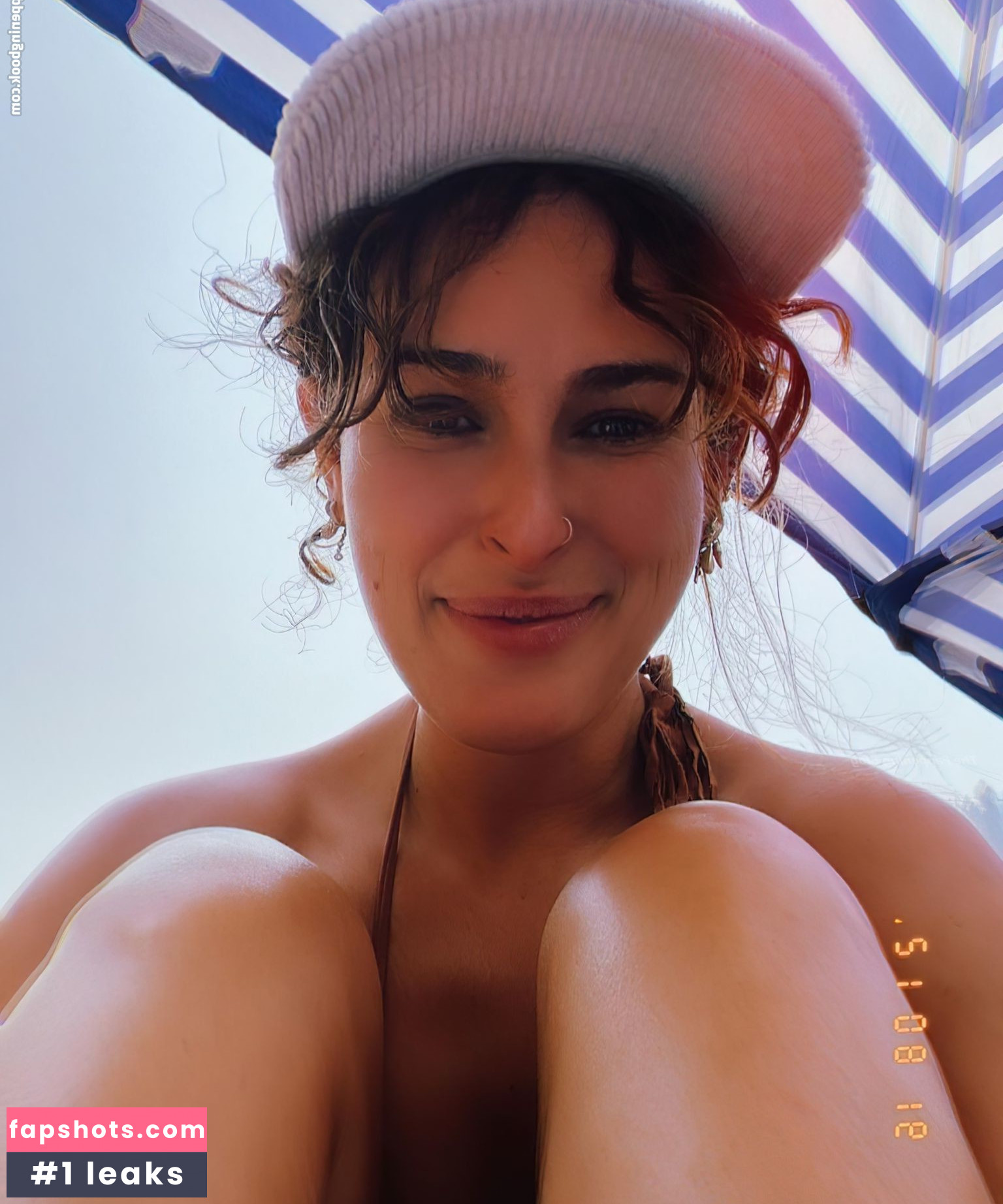 Rumer Willis gallery photo #380