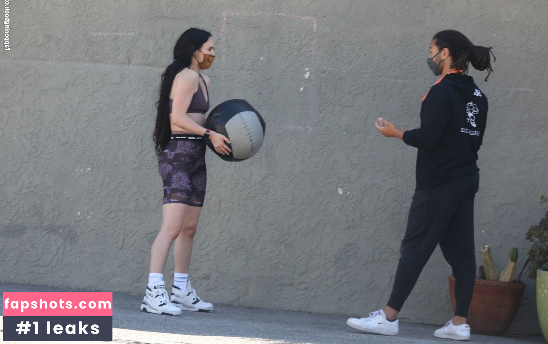 Rumer Willis gallery photo #410