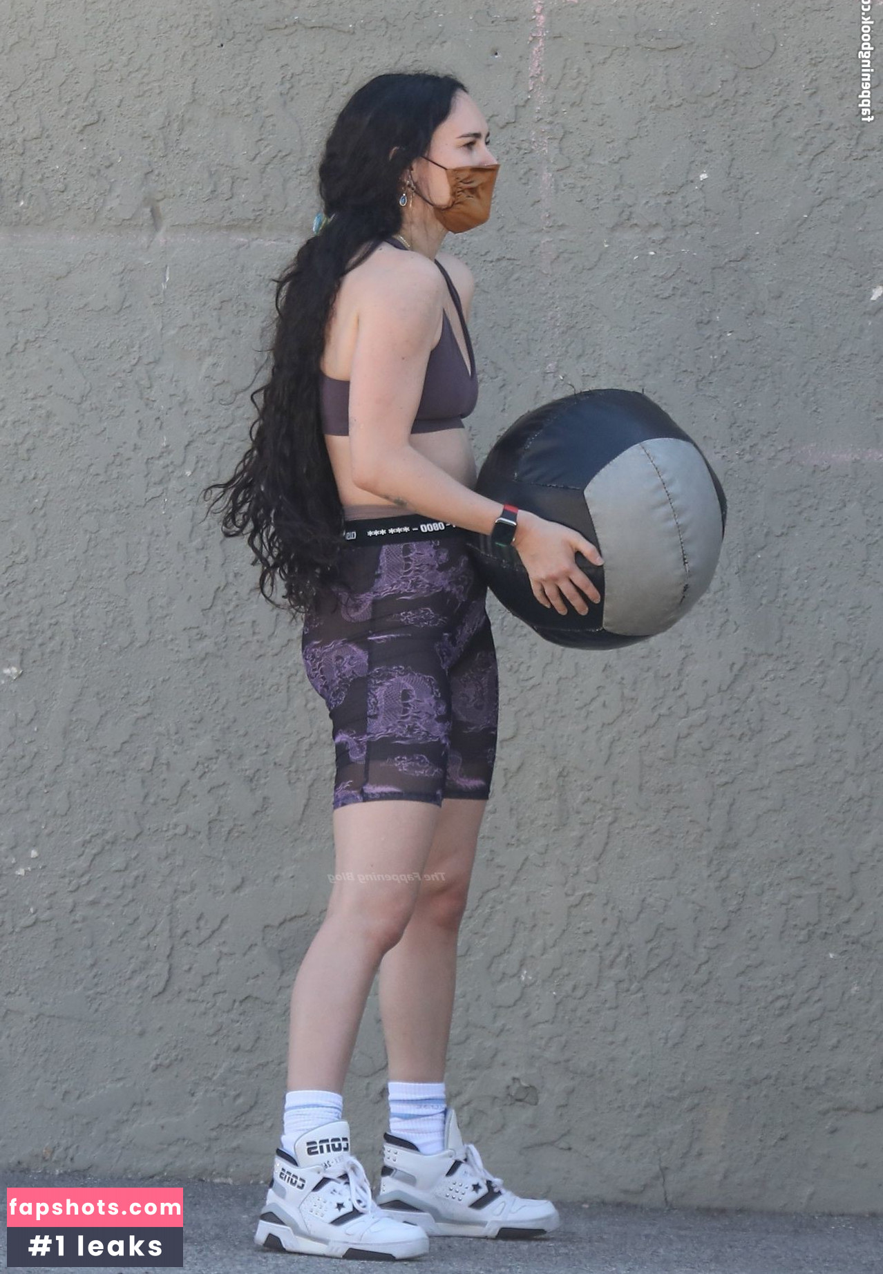 Rumer Willis gallery photo #423