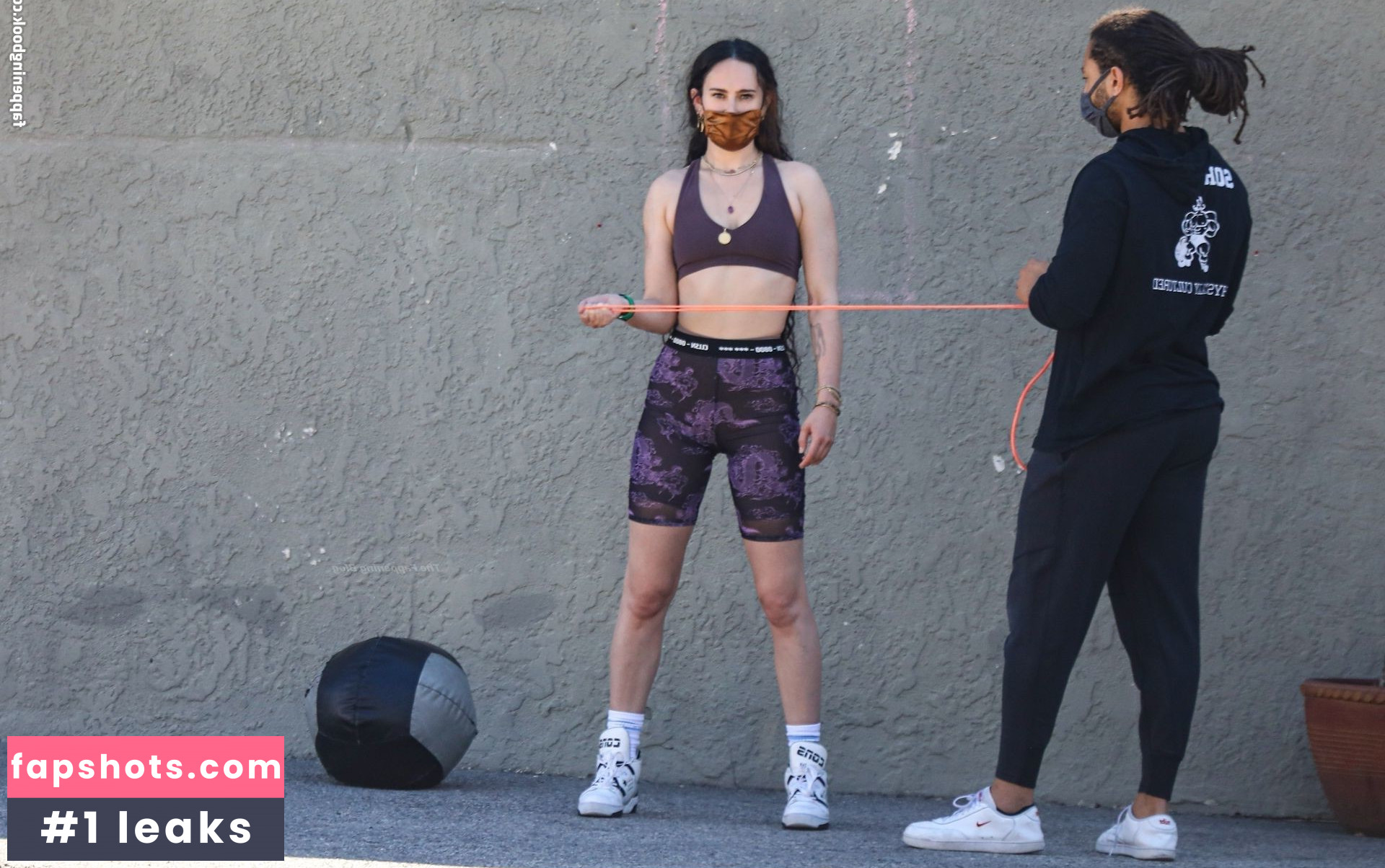 Rumer Willis gallery photo #447