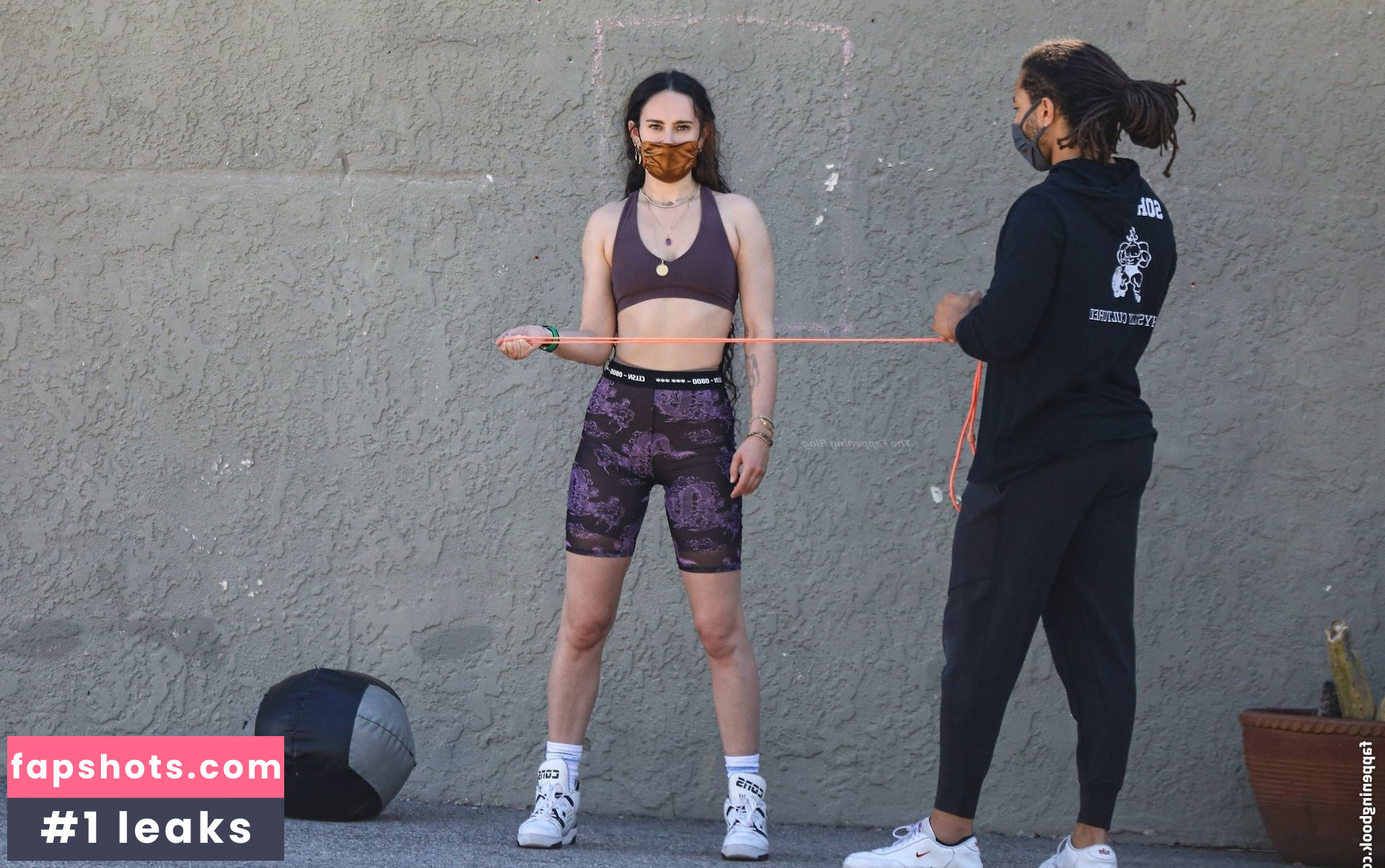 Rumer Willis gallery photo #448