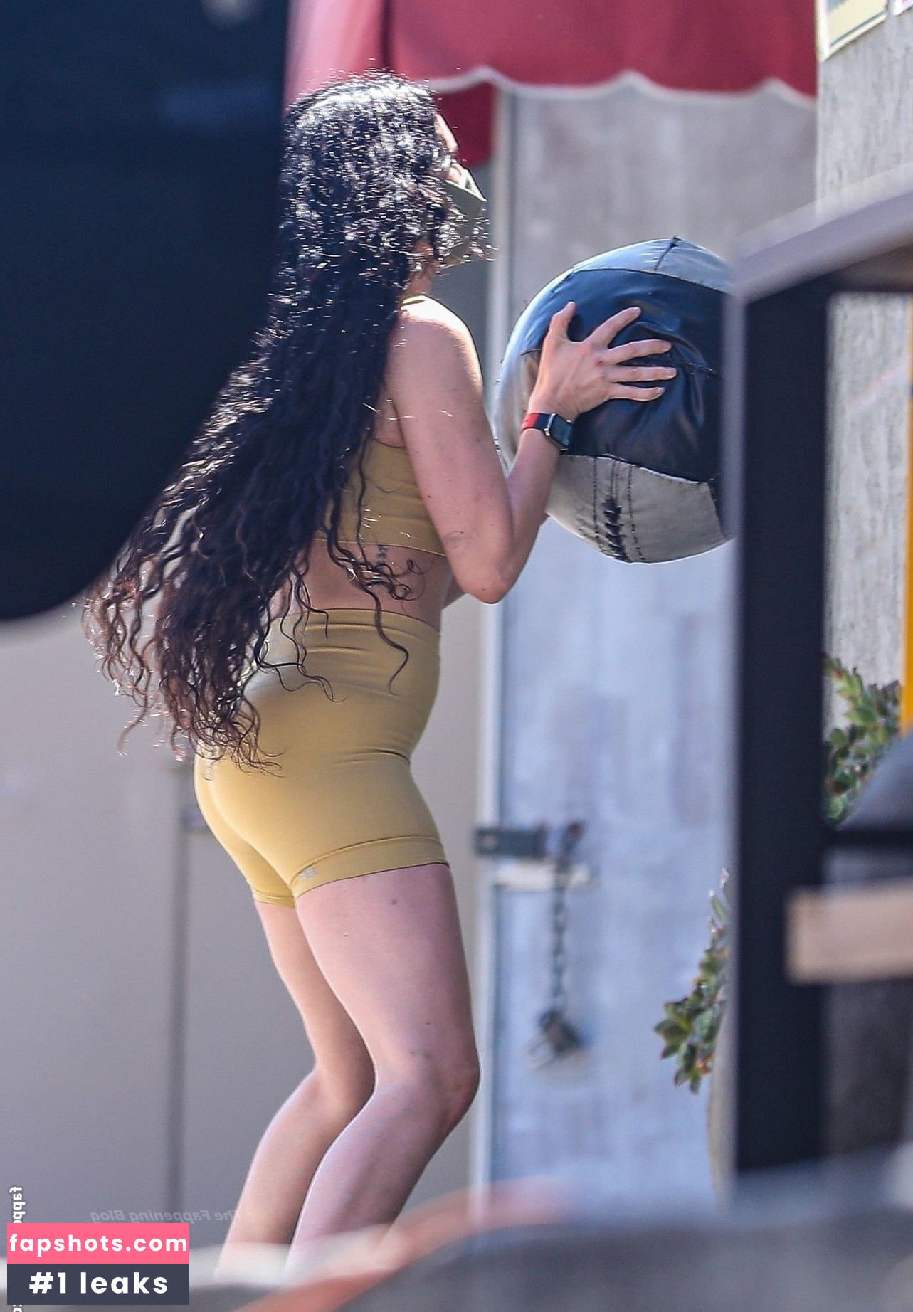 Rumer Willis gallery photo #559