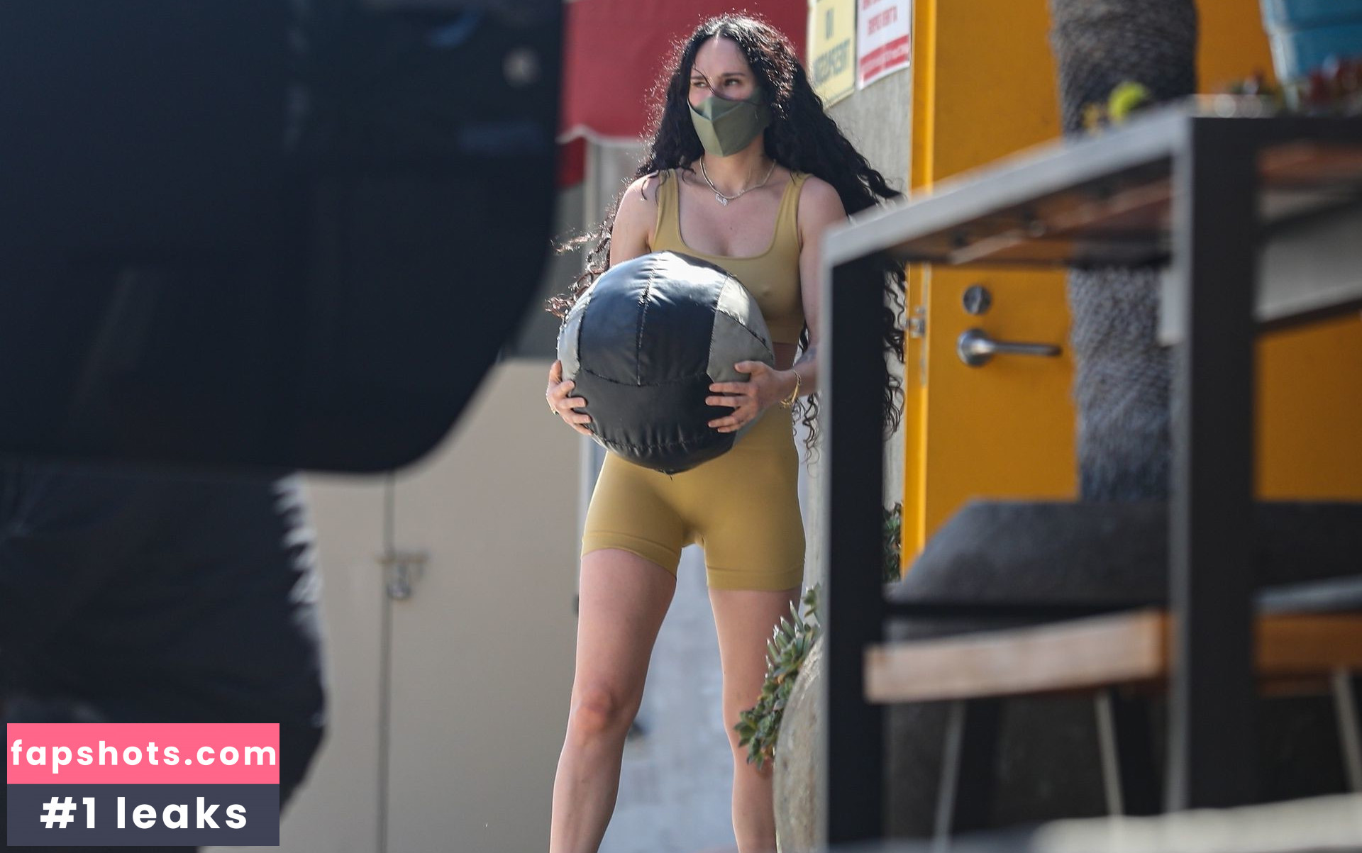 Rumer Willis gallery photo #568