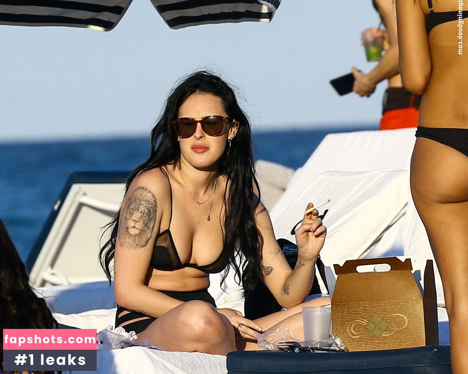 Rumer Willis gallery photo #682