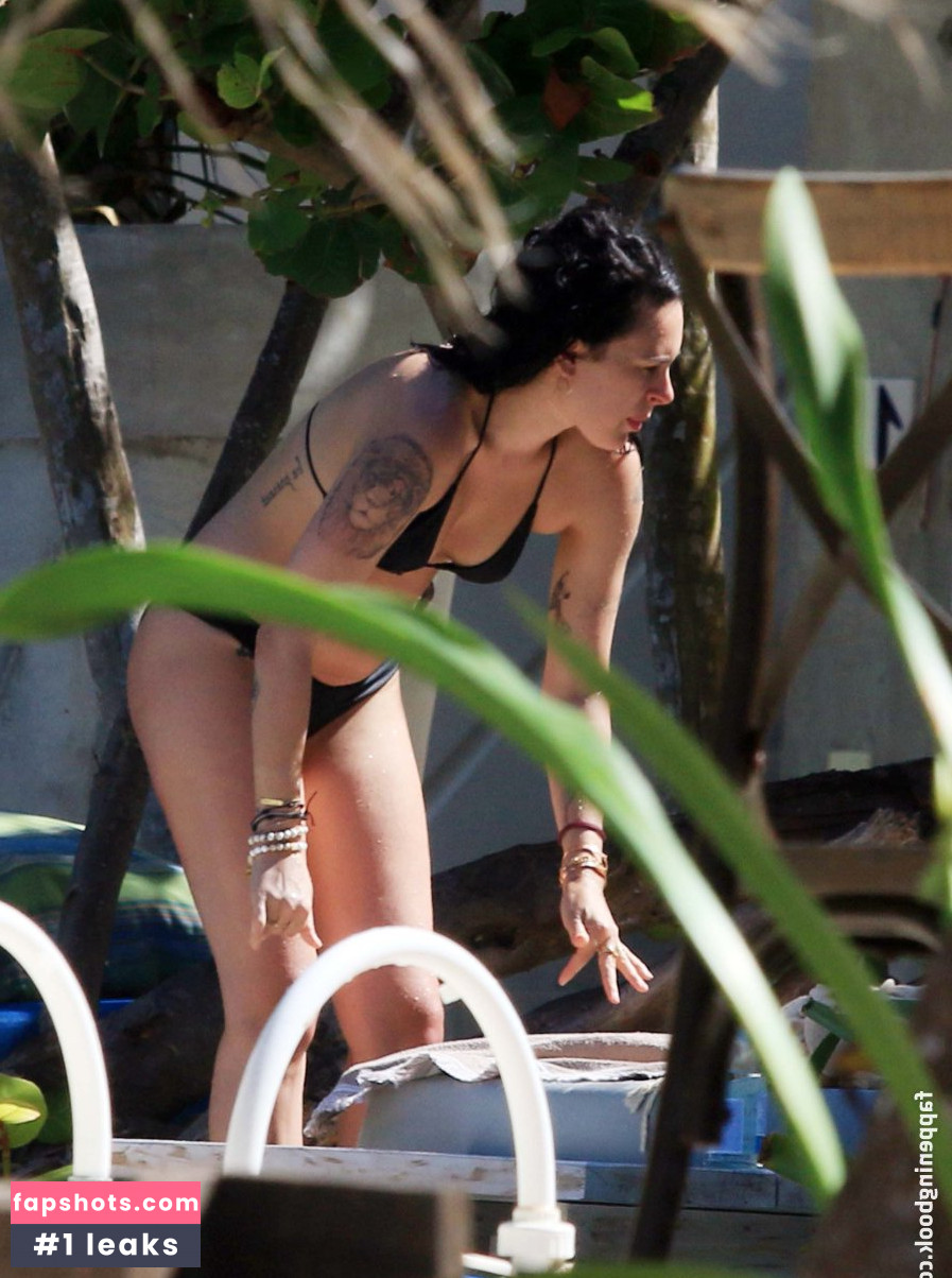 Rumer Willis gallery photo #692