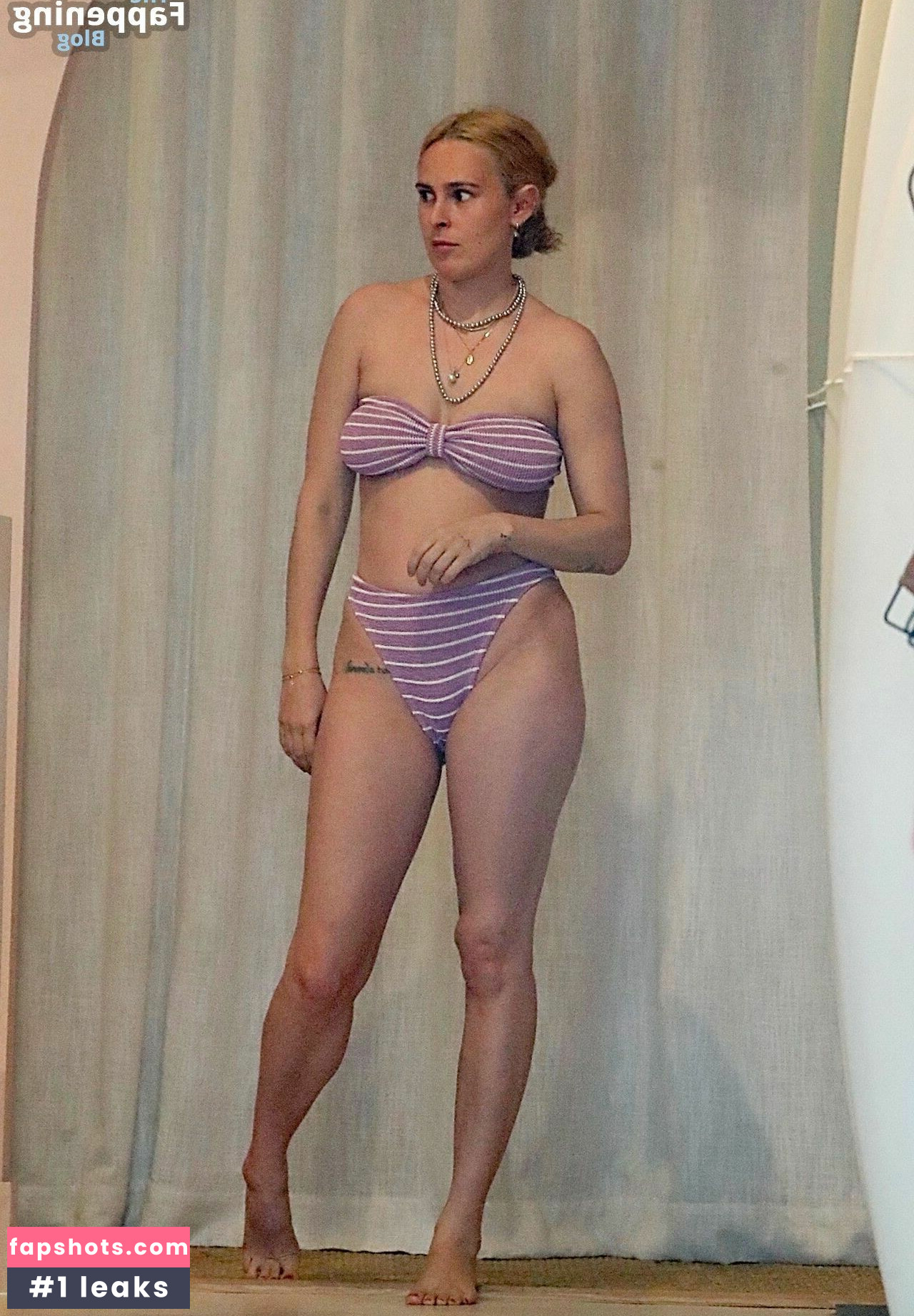 Rumer Willis gallery photo #75