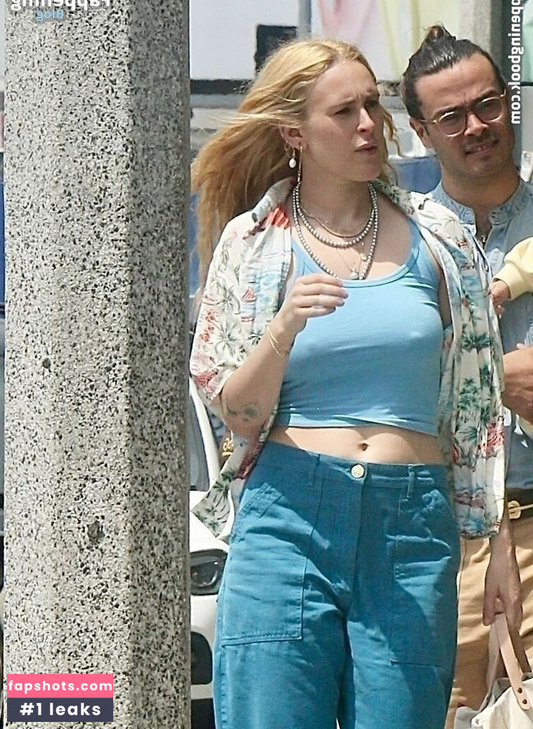 Rumer Willis gallery photo #79