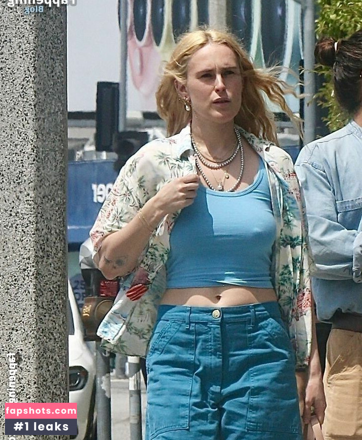 Rumer Willis gallery photo #83