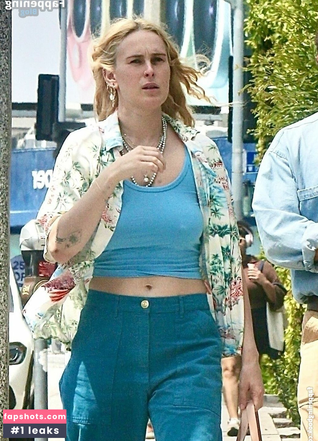 Rumer Willis gallery photo #86