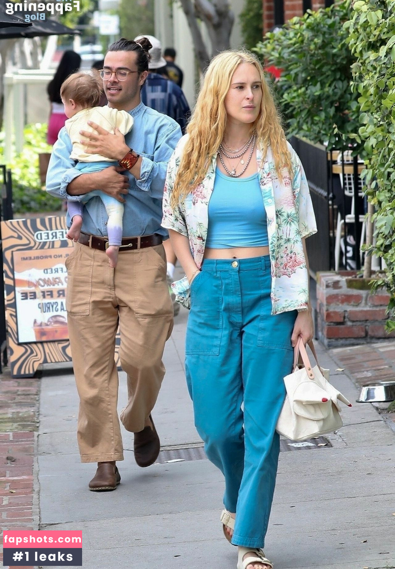 Rumer Willis gallery photo #88