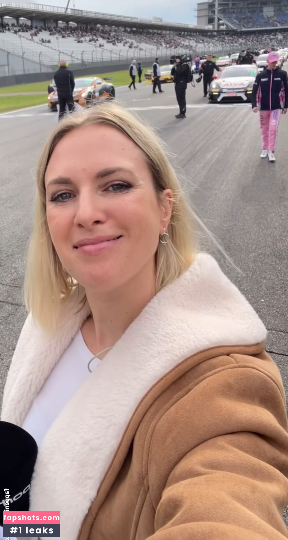 Ruth Hofmann gallery photo #11