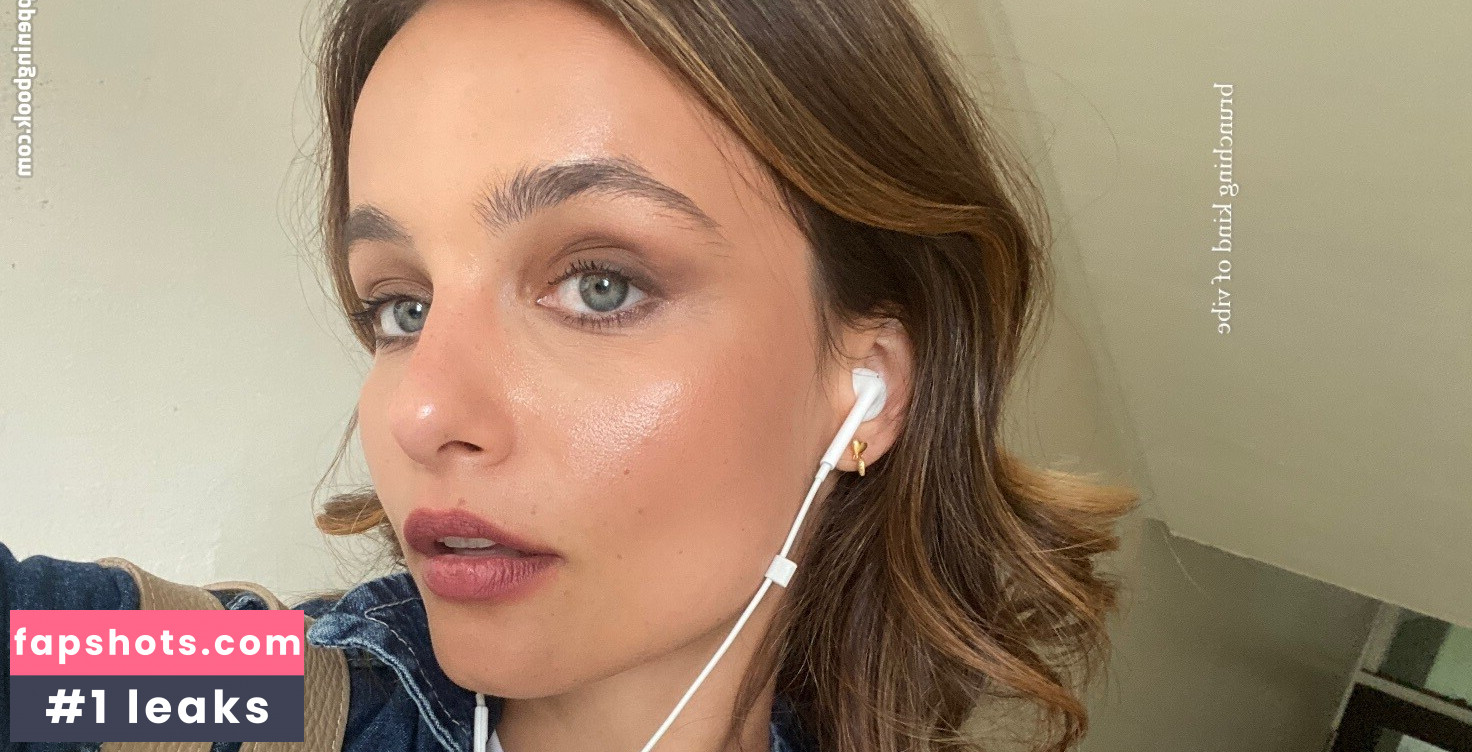 Ruxandra Porojnicu gallery photo #4