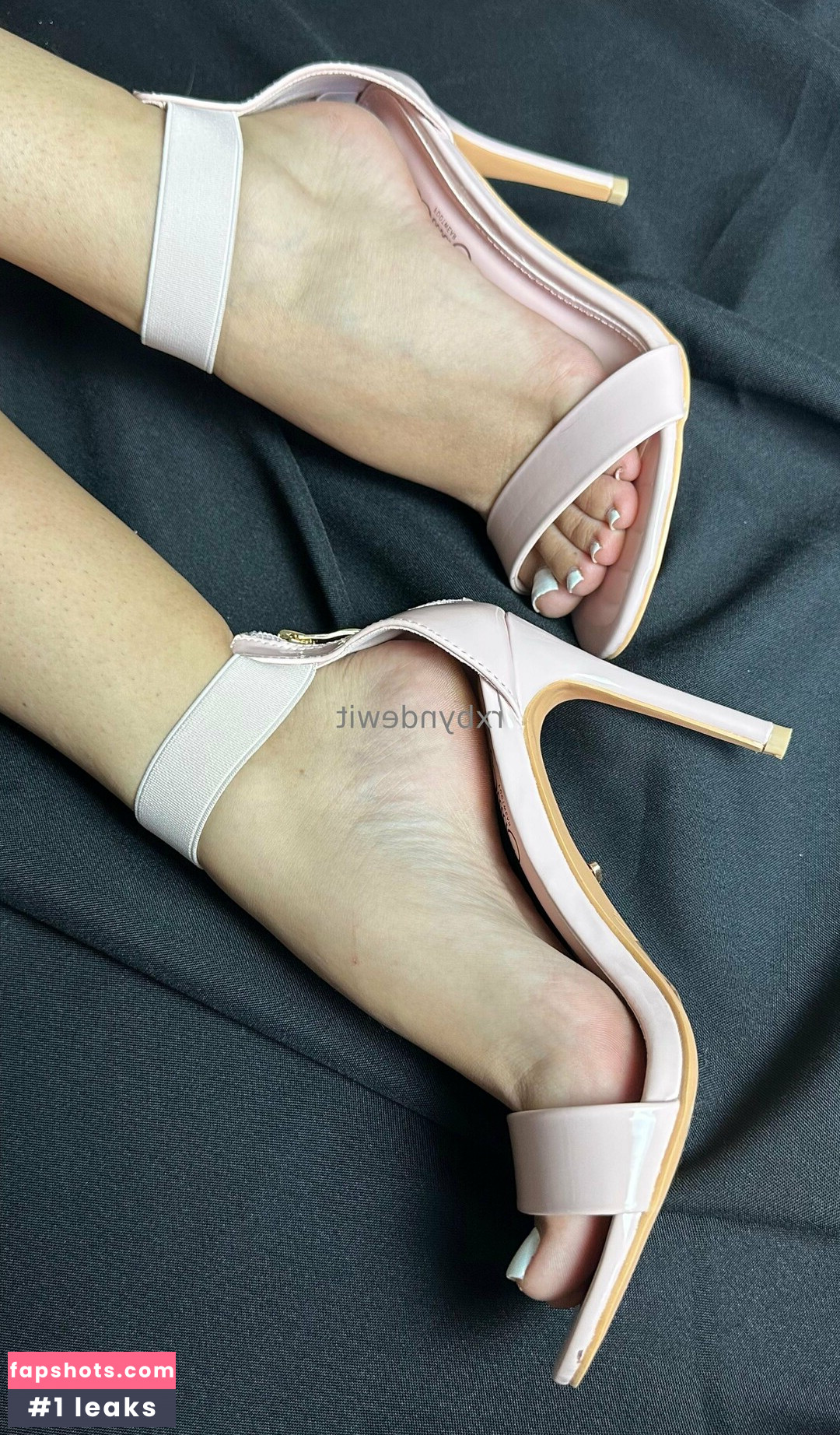 rxbyndewitfree nude babe gallery