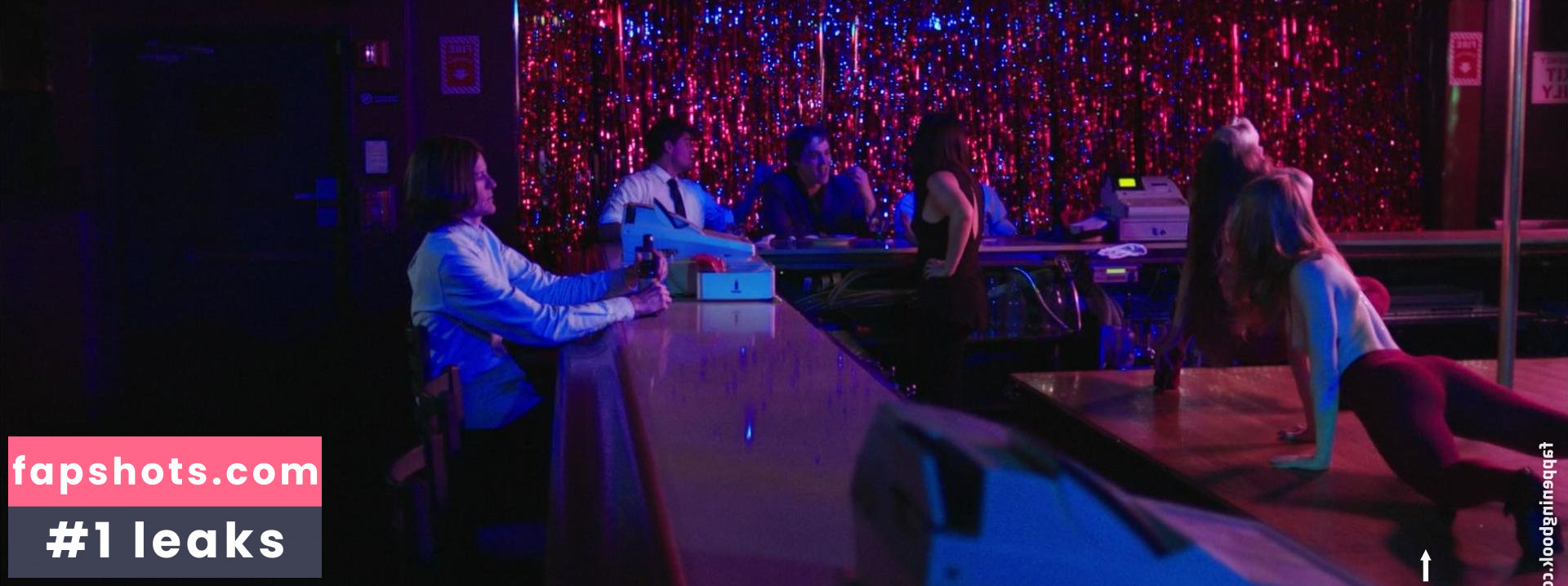 Ryan Van Compernolle nude babe gallery