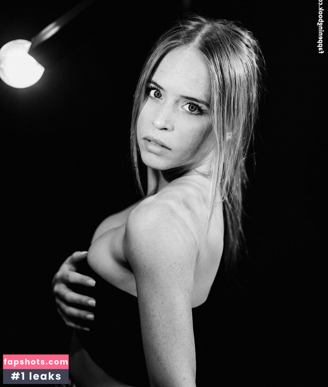 Ryann Shane Nude Leaks OnlyFans Photos #26 - LeakJerk