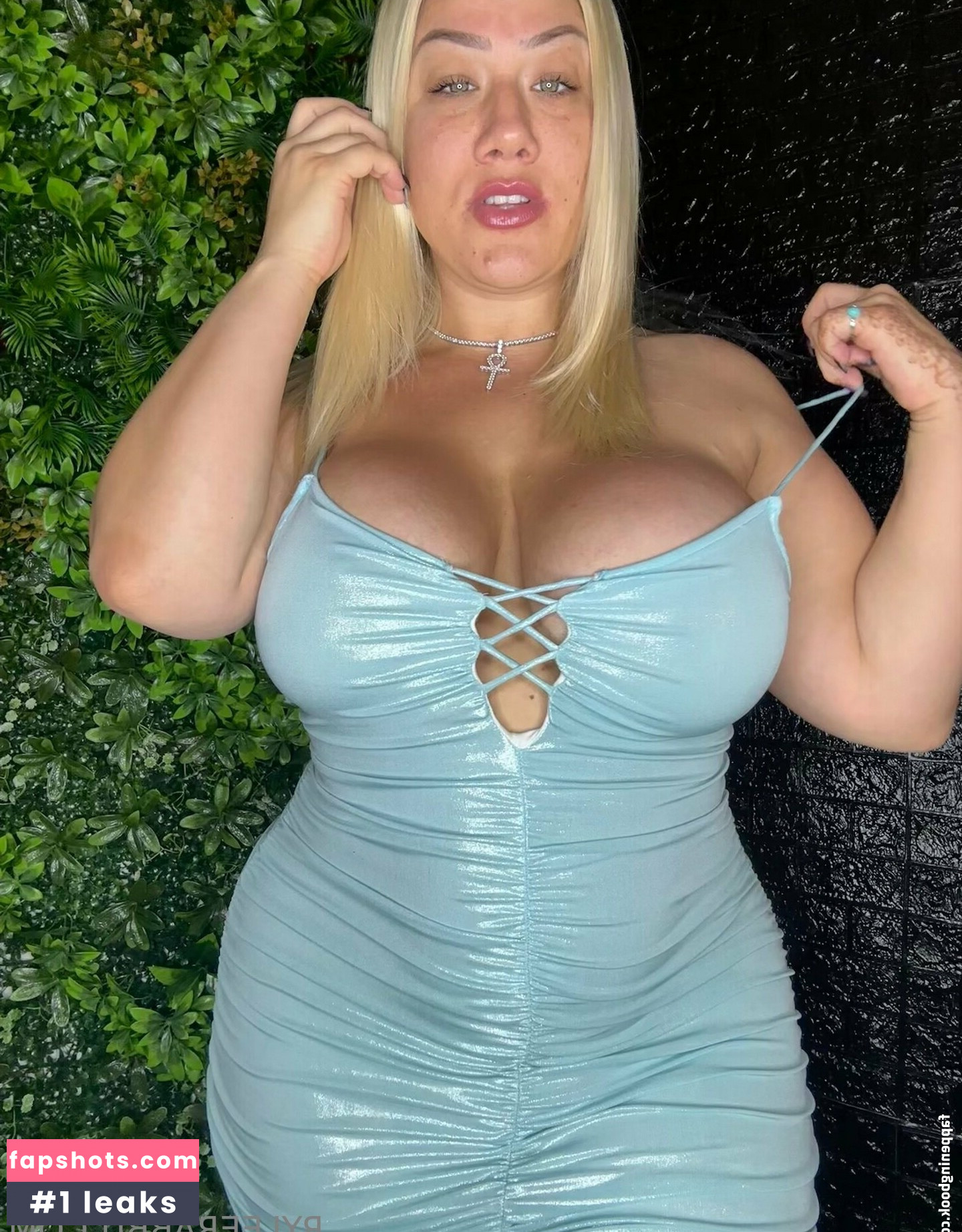 ryleerabbit gallery photo #2