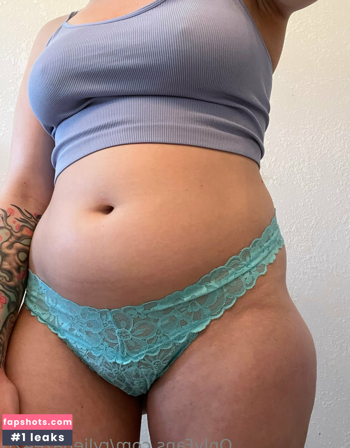 ryliehaze420 Nude Leaks OnlyFans Photos #11 - LeakJerk