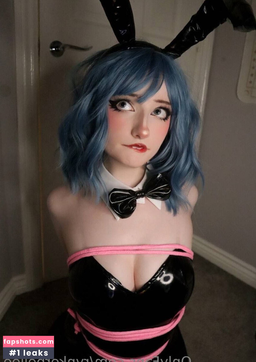 Rynkerbelle gallery photo #1545