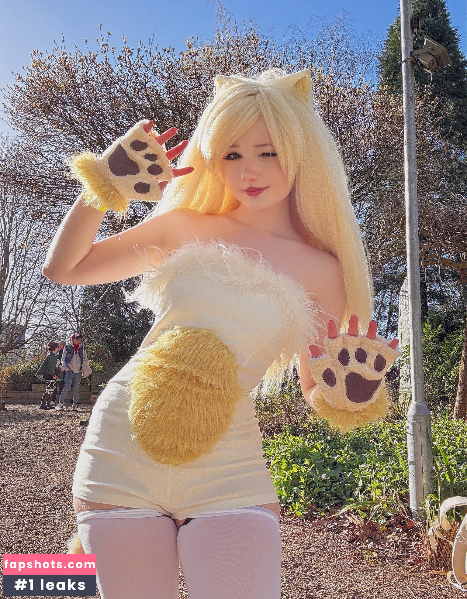 Rynkerbelle gallery photo #1036