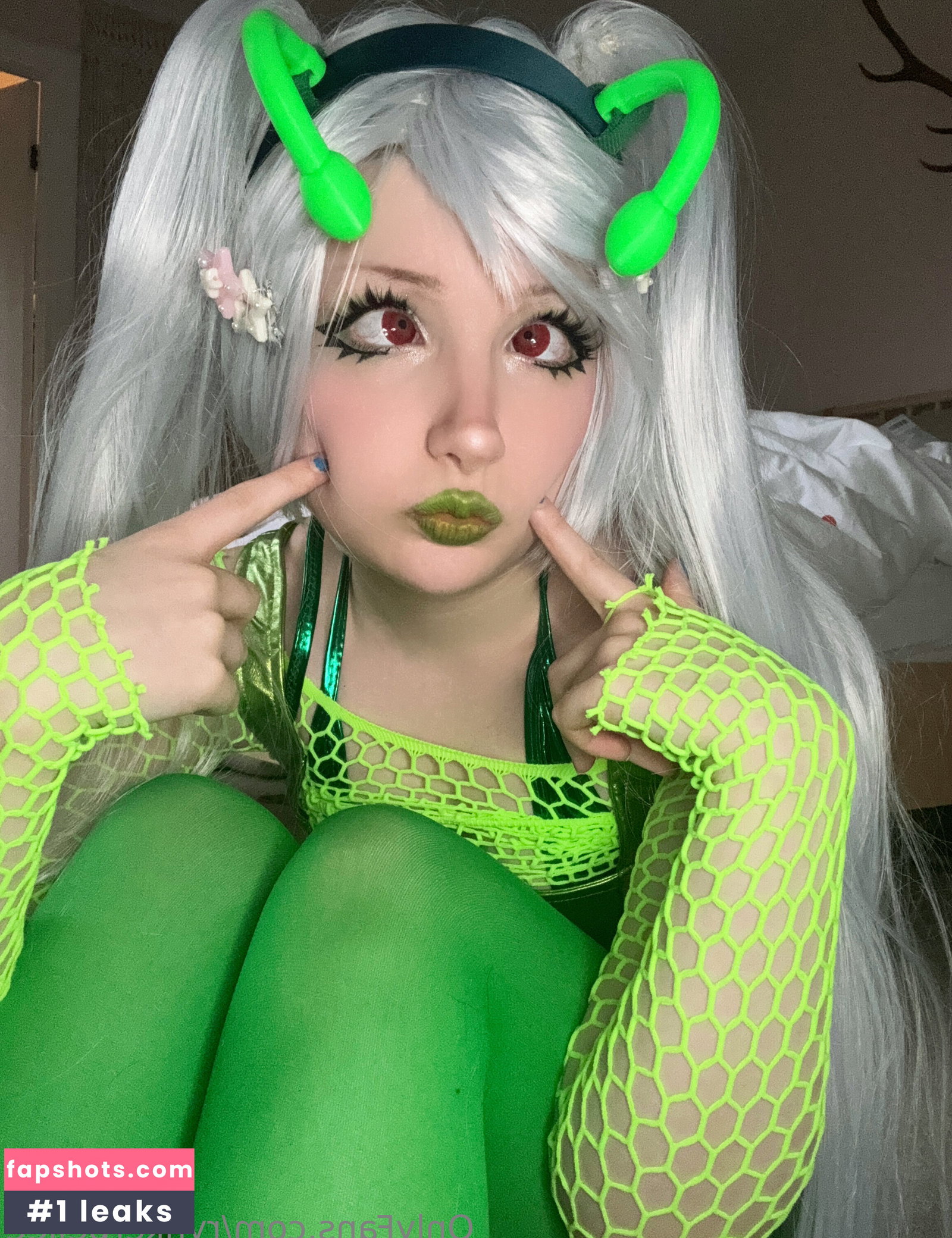 Rynkerbelle gallery photo #734