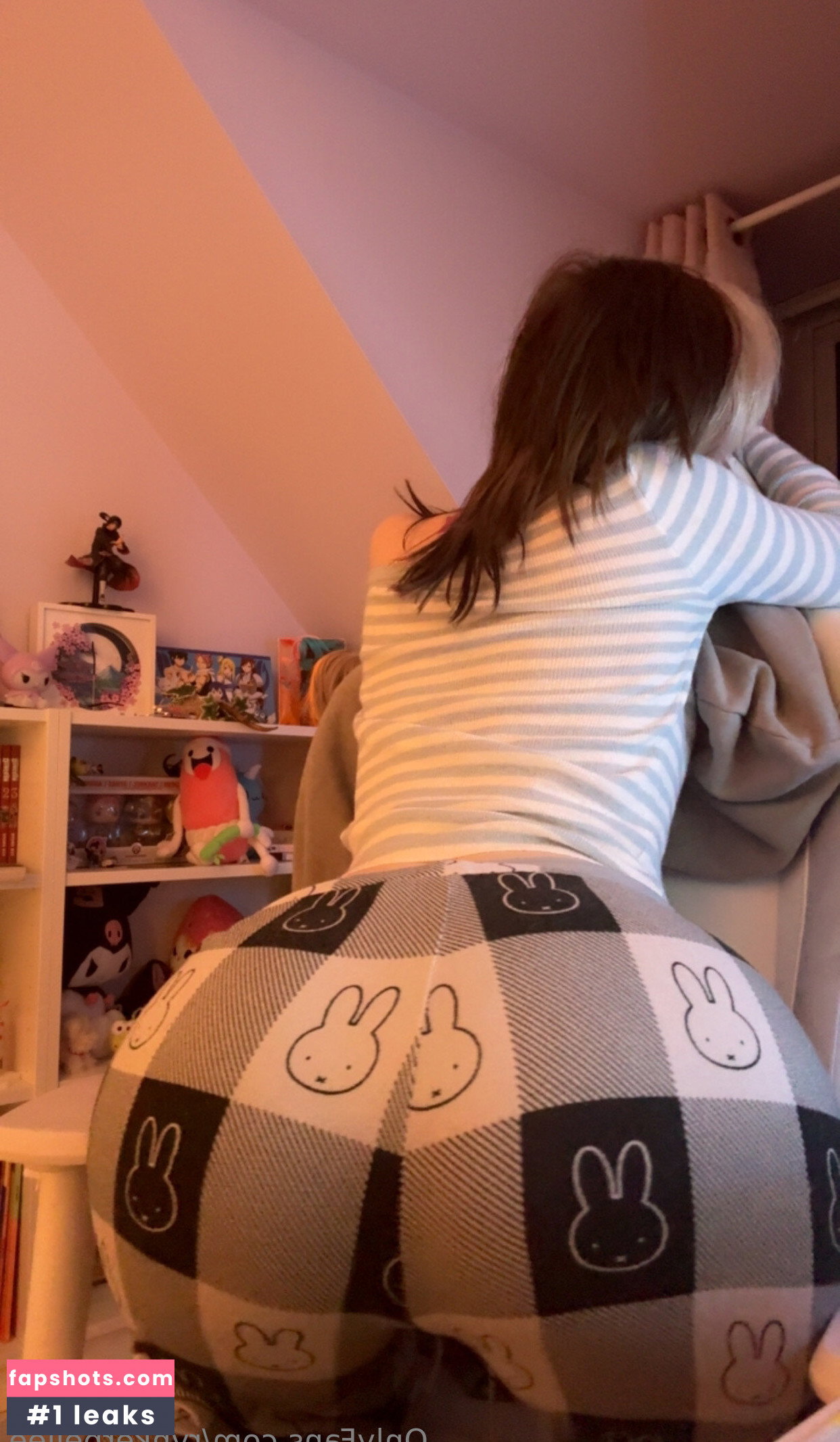 Rynkerbelle gallery photo #55