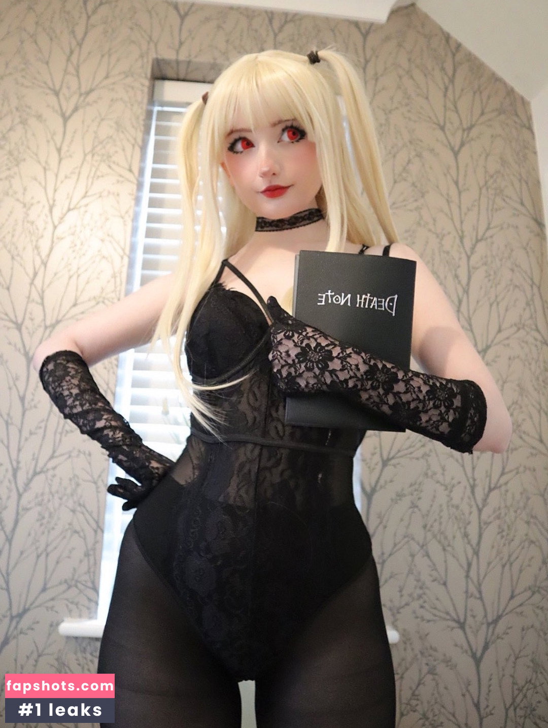 Rynkerbelle gallery photo #1045