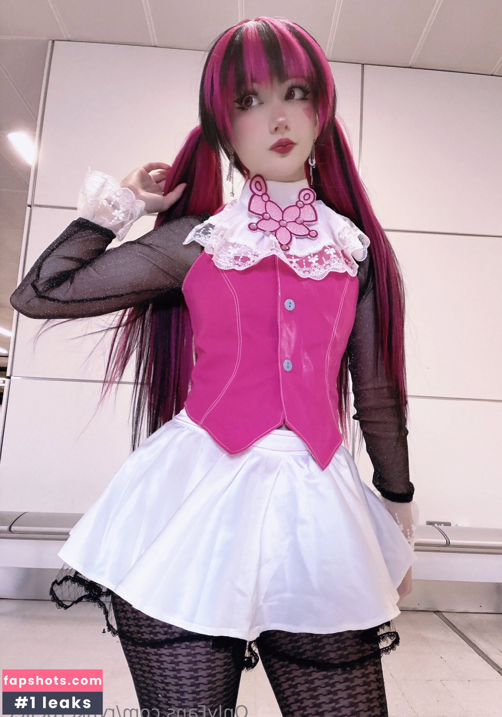 Rynkerbelle gallery photo #118