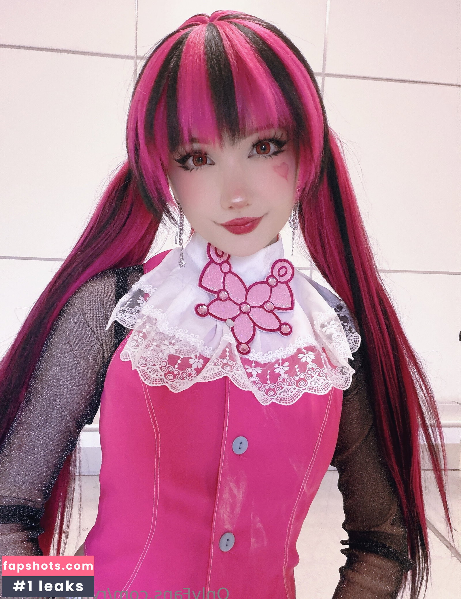Rynkerbelle gallery photo #1092