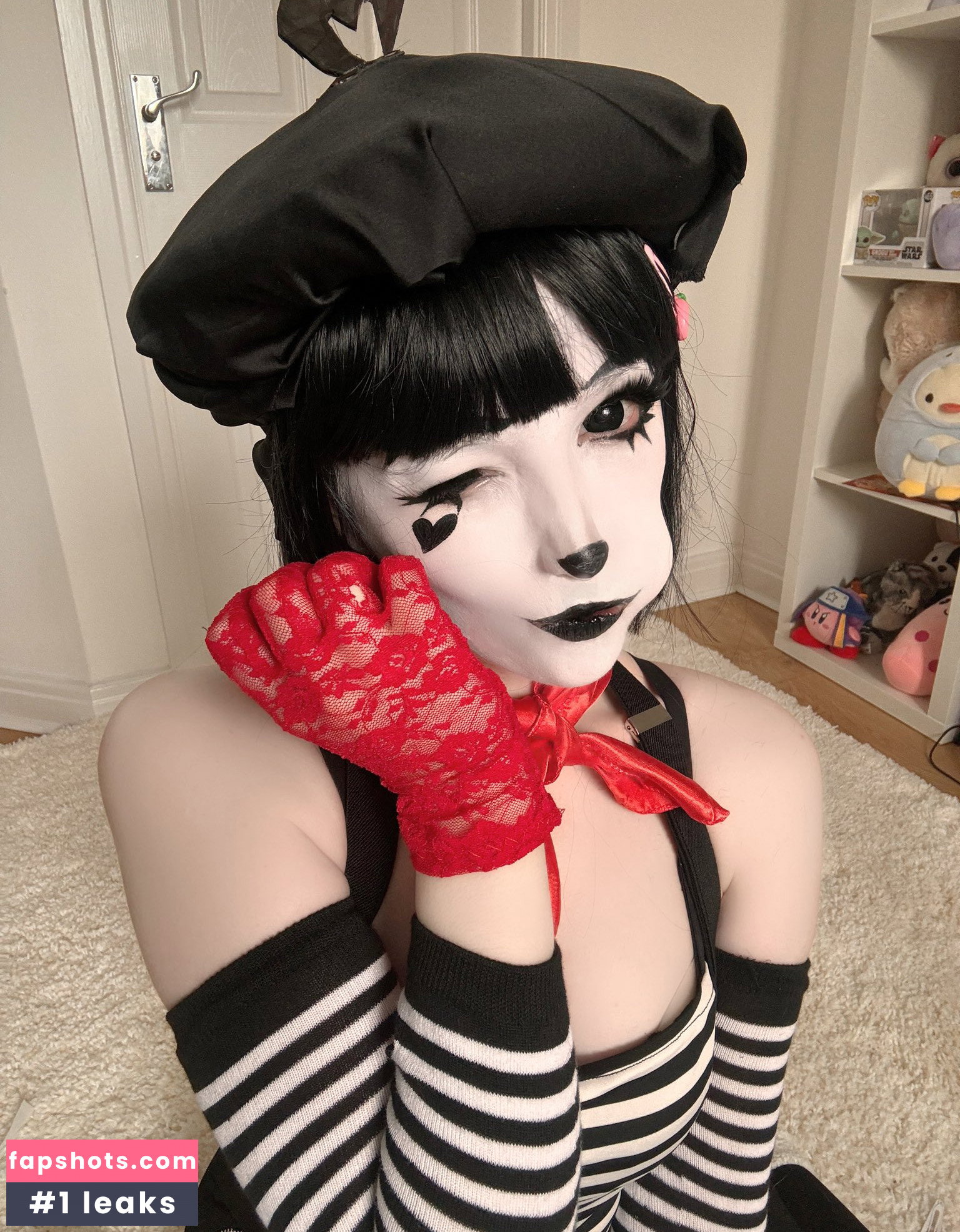 Rynkerbelle gallery photo #386