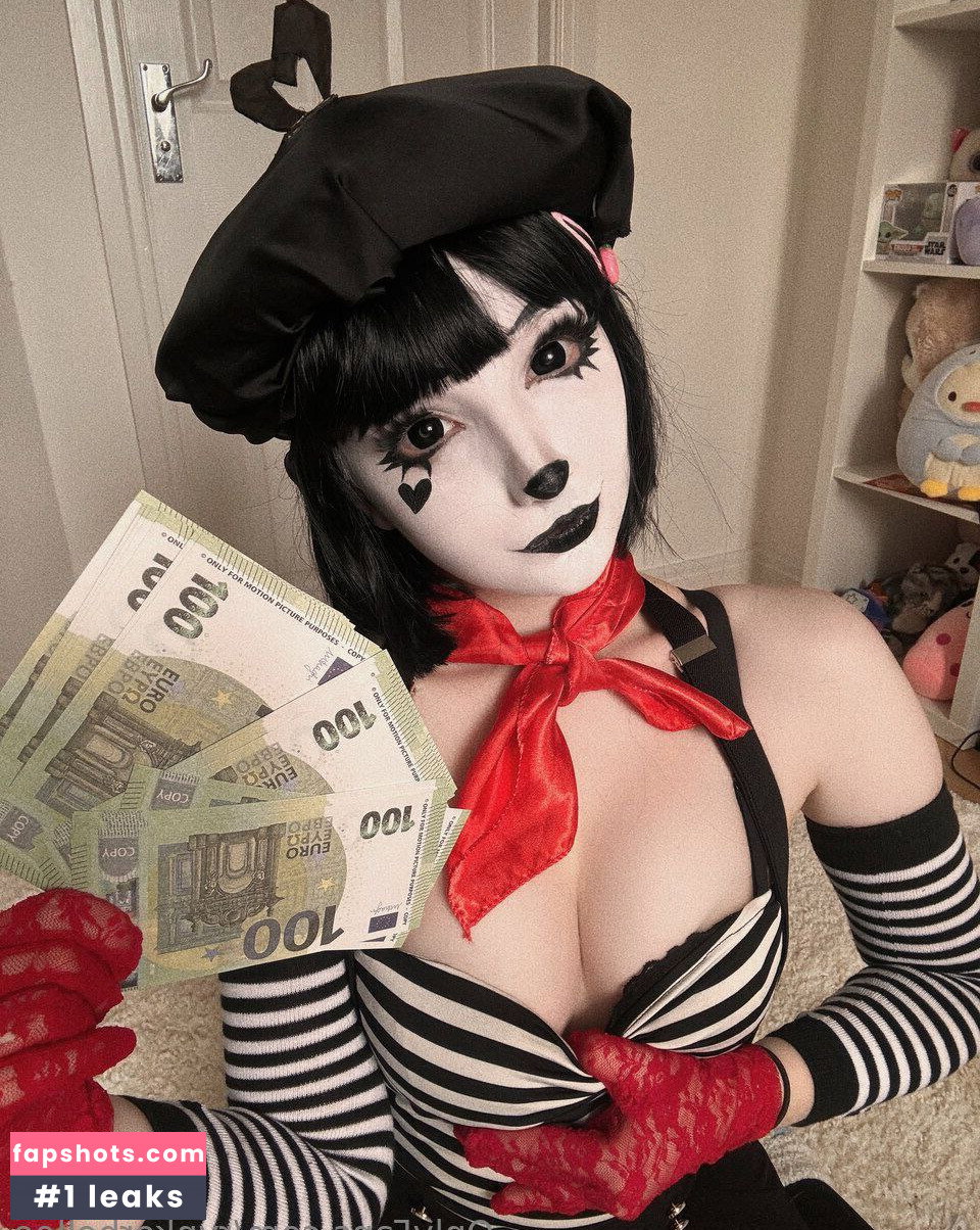 Rynkerbelle gallery photo #683