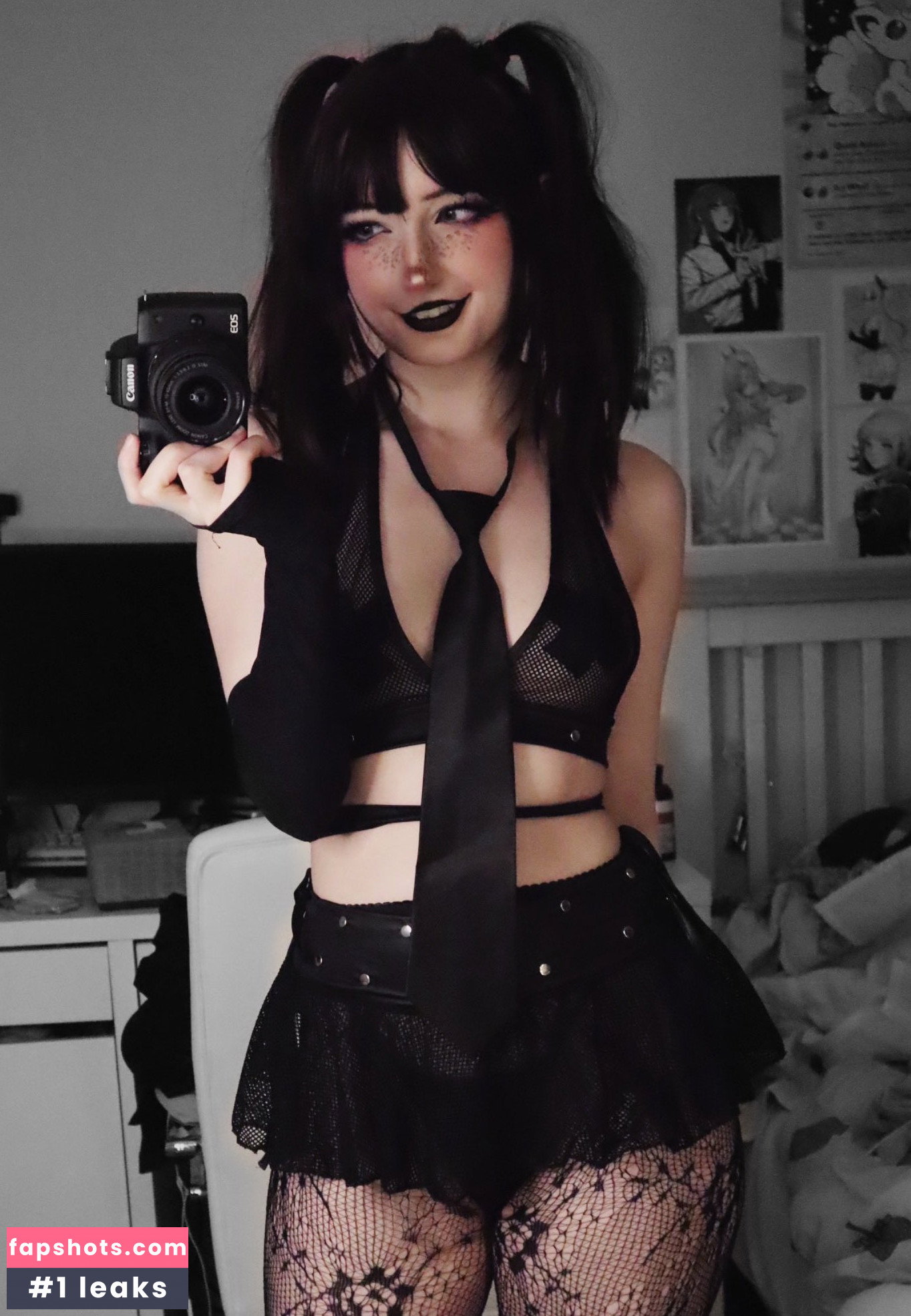 Rynkerbelle gallery photo #1666