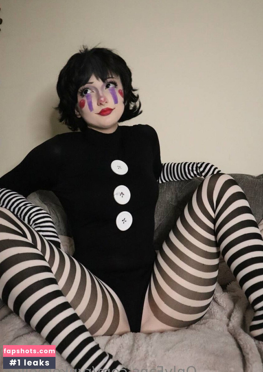 Rynkerbelle gallery photo #1633